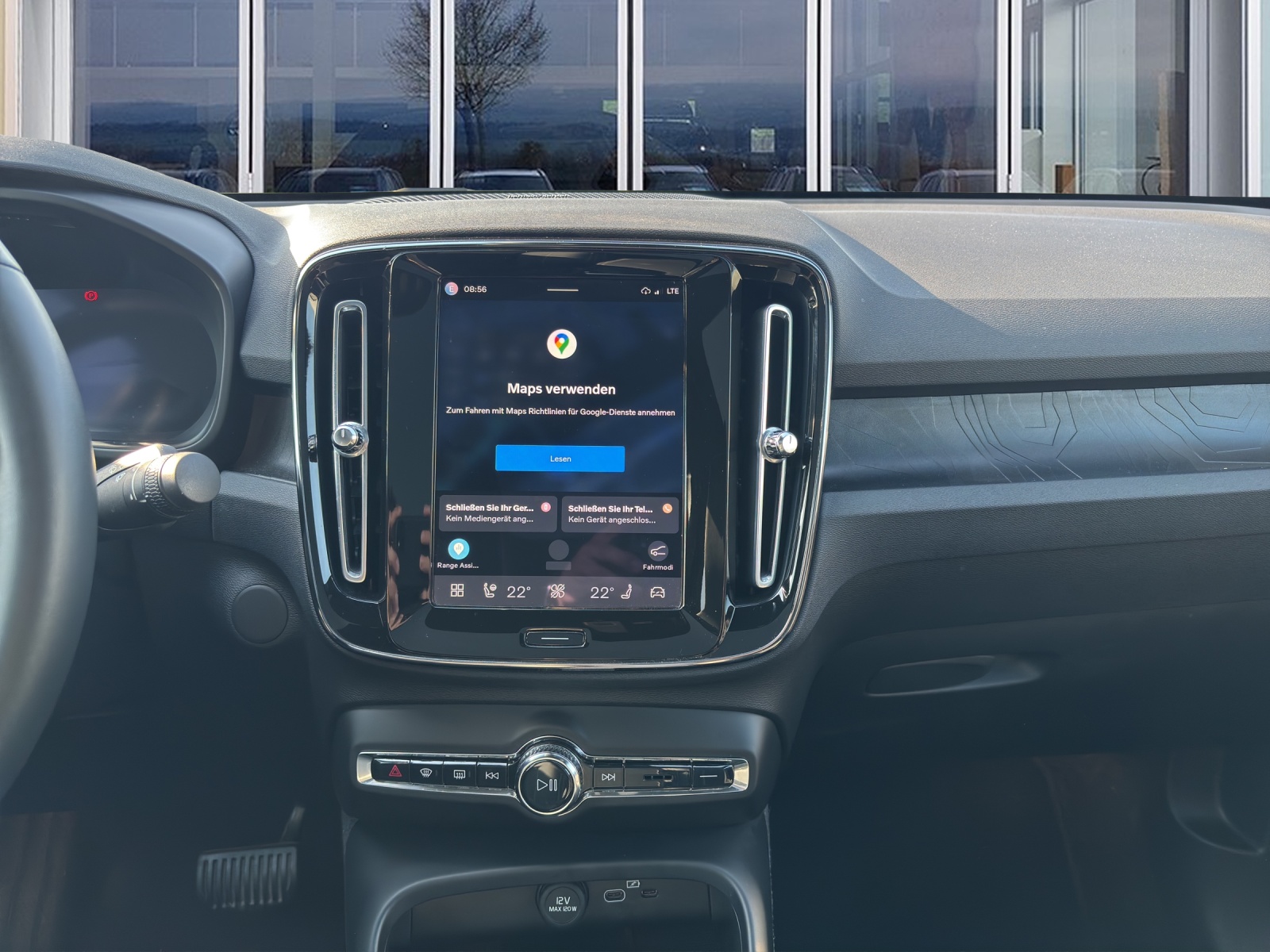VOLVO C40 Recharge Twin-image-10