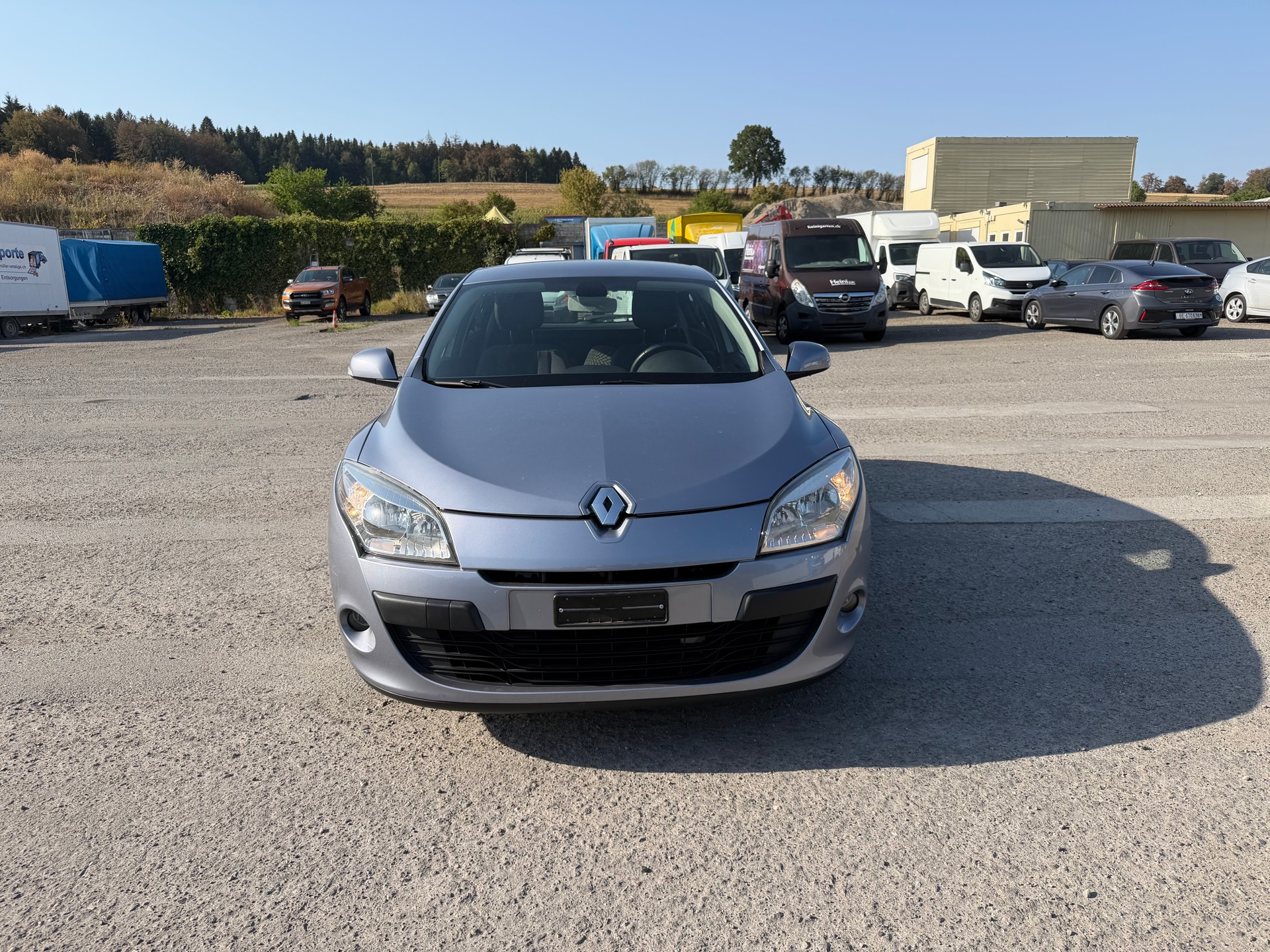 RENAULT Mégane 2.0 16V Dynamique CVT-image-0