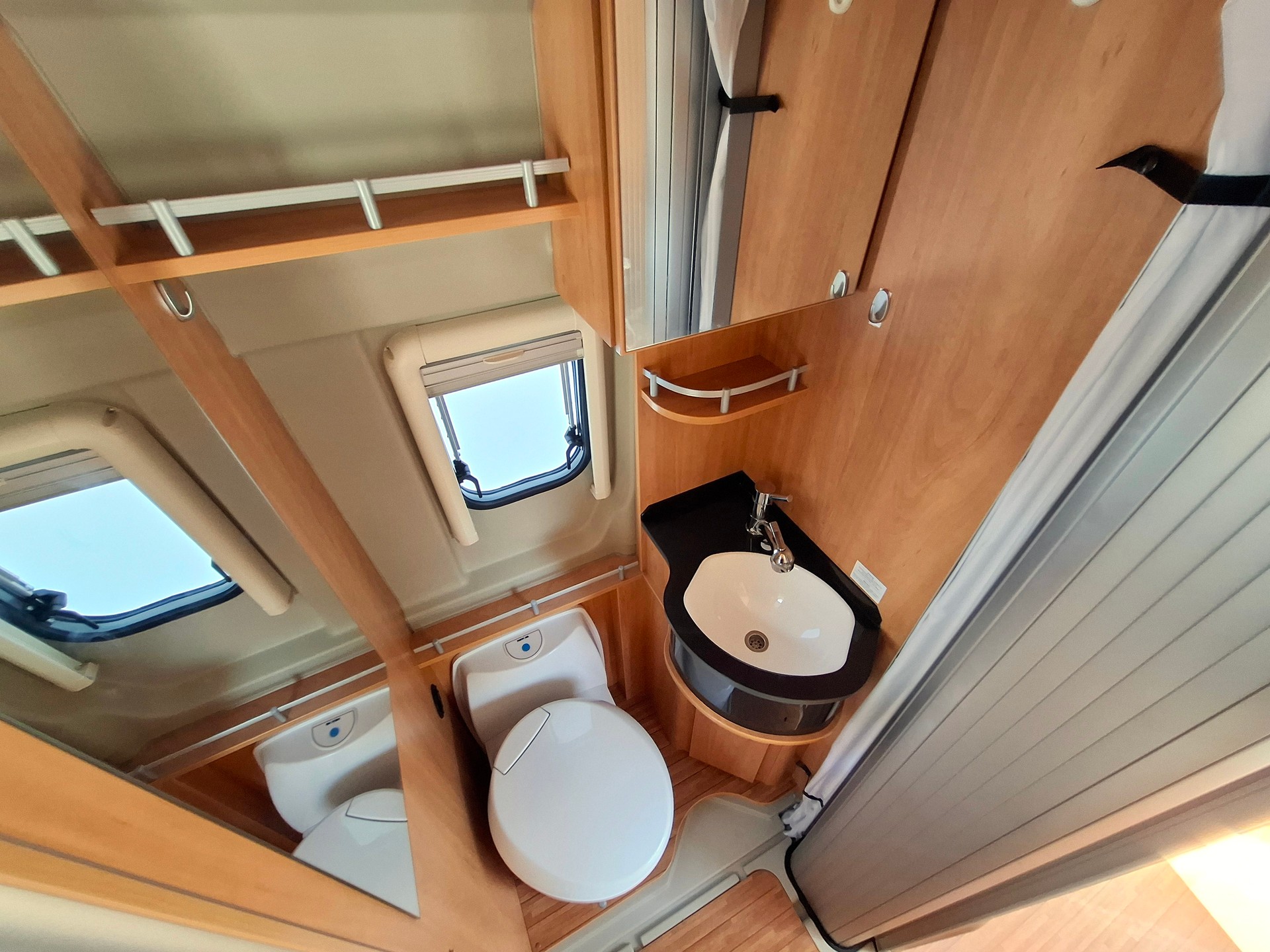 PÖSSL Roadcruiser 640 - !ab MFK & Service!-image-14