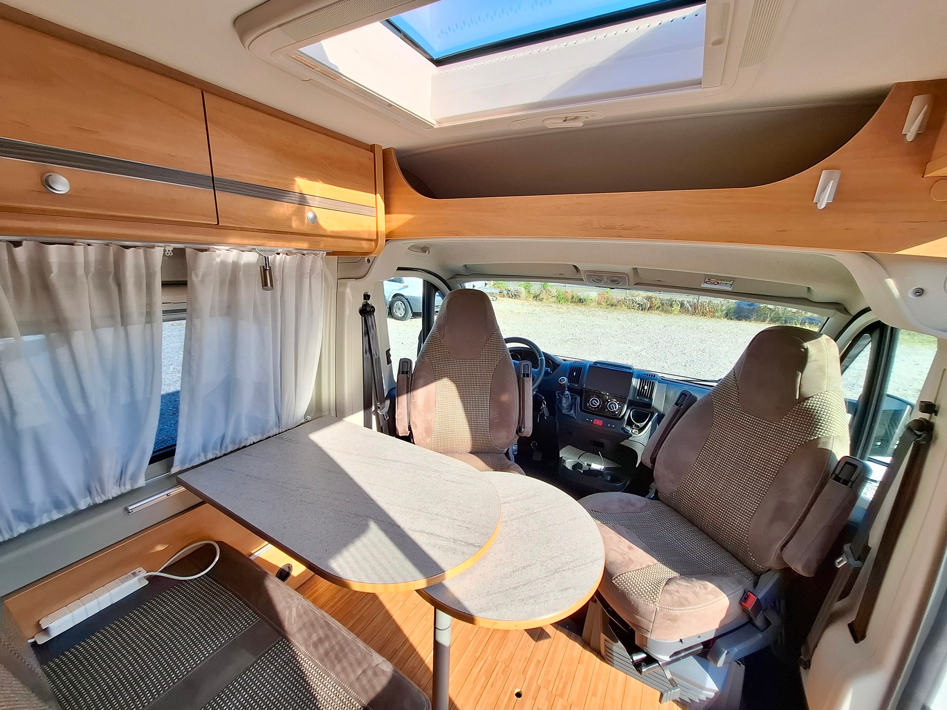PÖSSL Roadcruiser 640 - !ab MFK & Service!-image-9