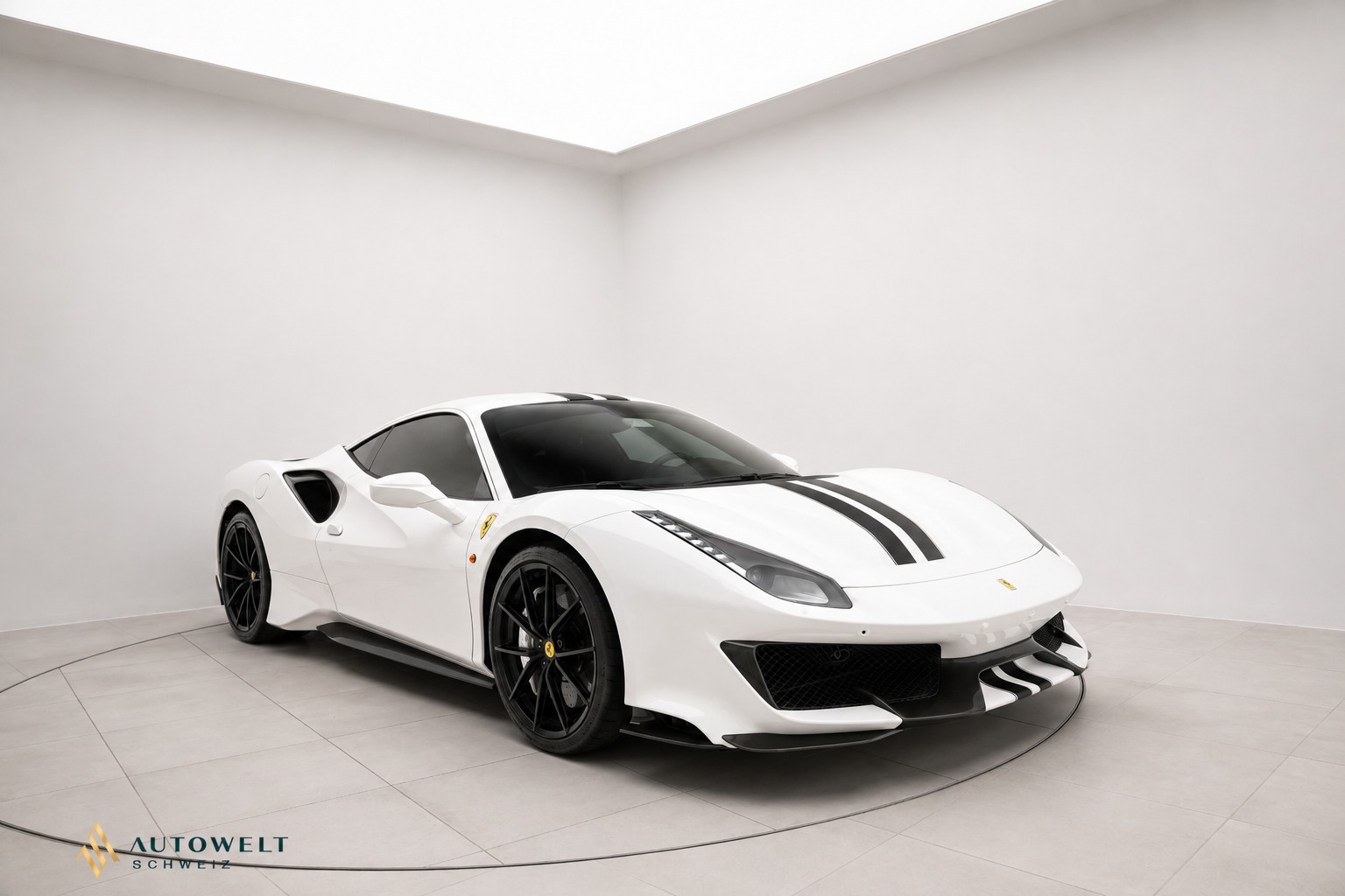 FERRARI 488 Pista 3.9 V8