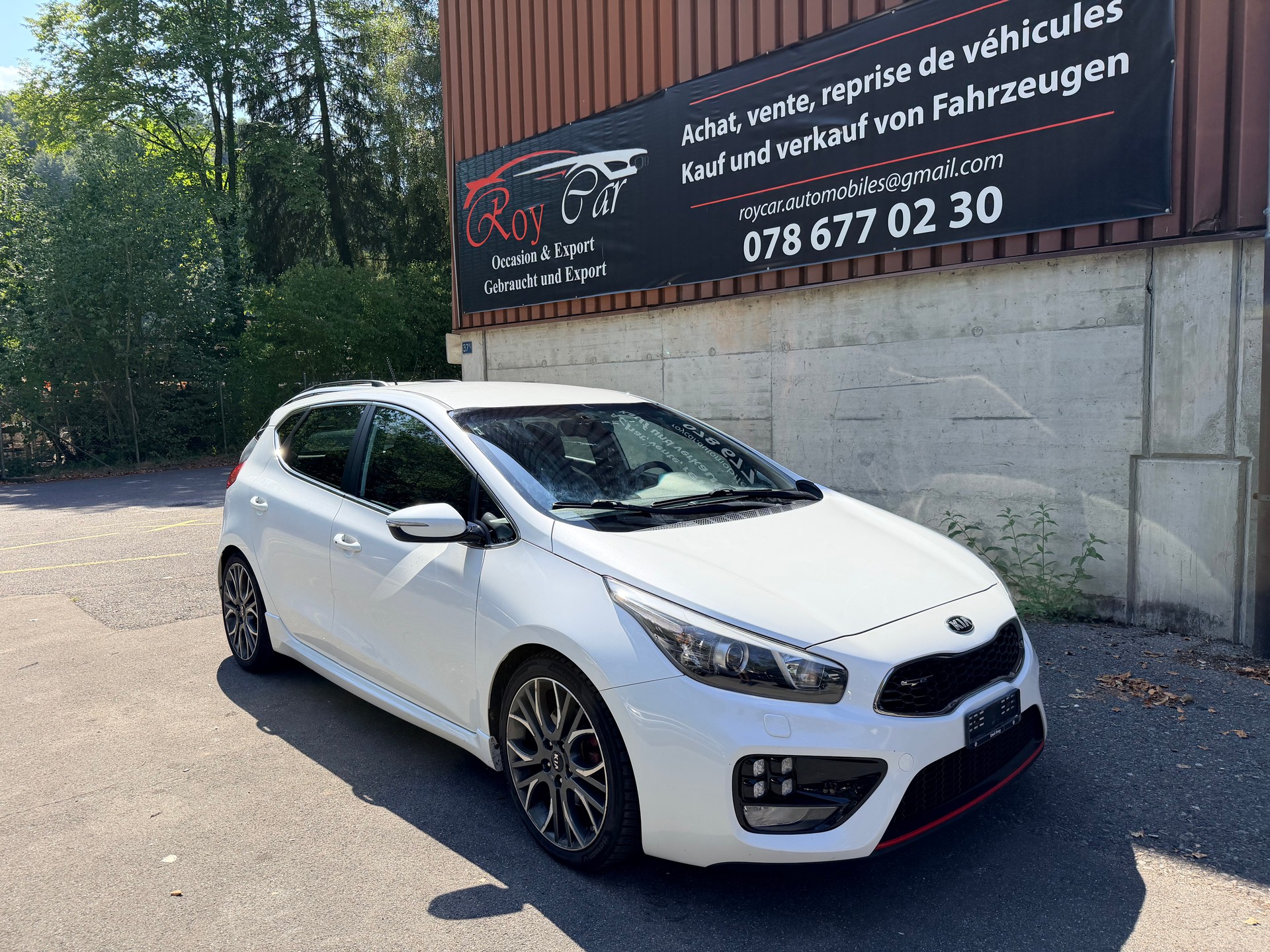 KIA Cee'd 1.6 GDi Turbo GT-image-0