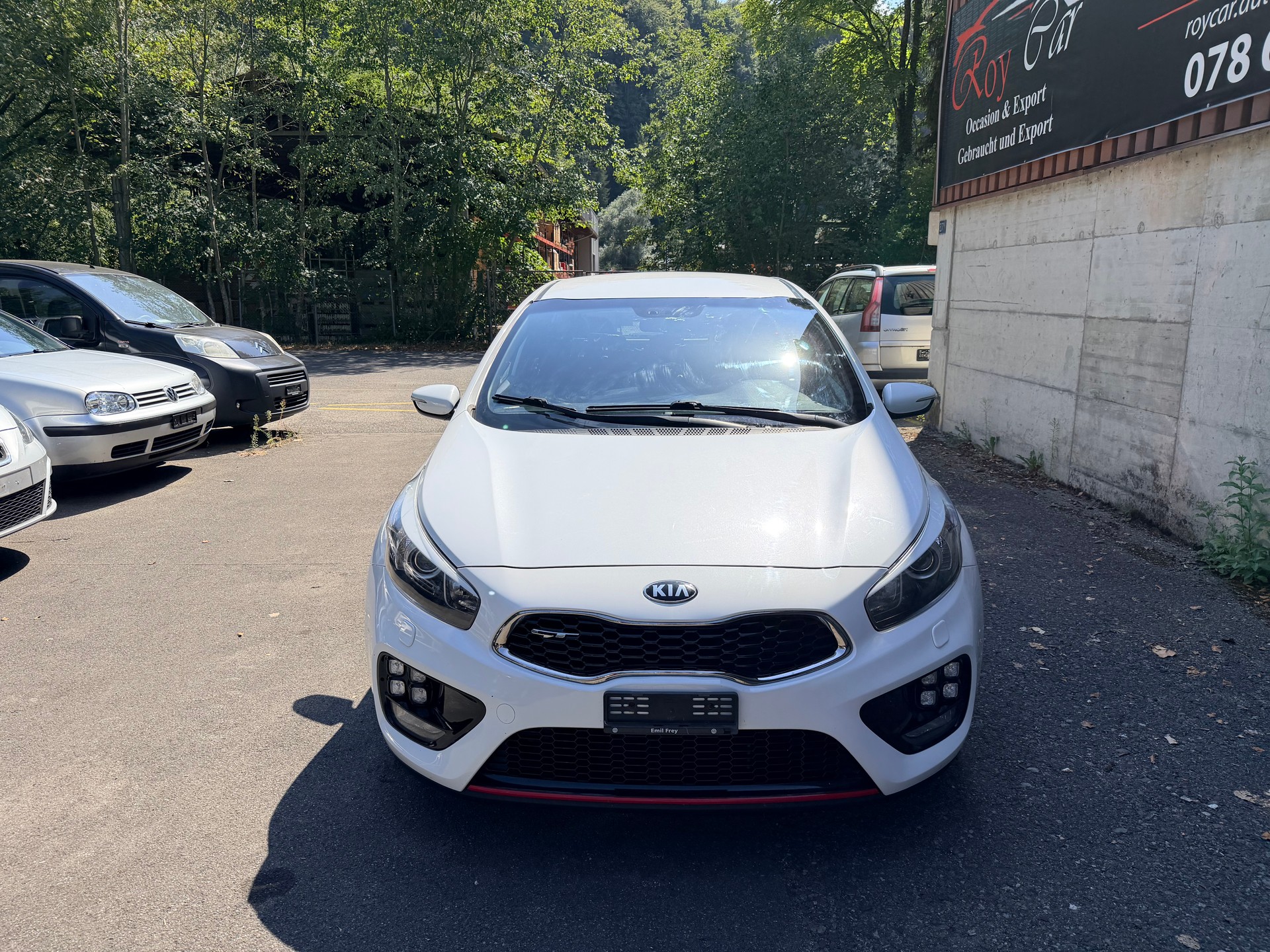 KIA Cee'd 1.6 GDi Turbo GT-image-1