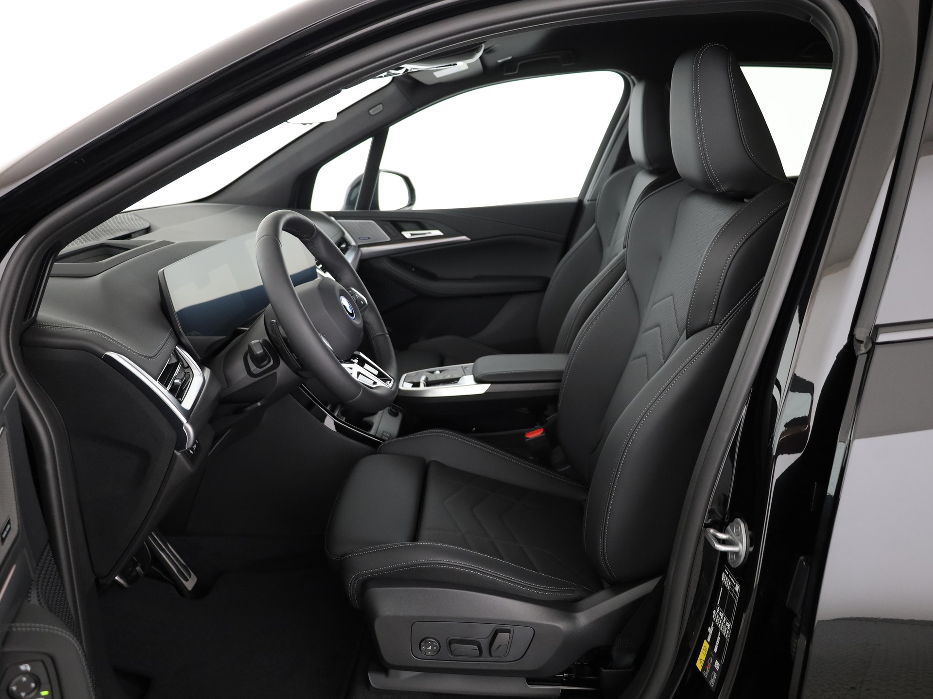 BMW 230e xDrive paddles Active Tourer-image-3
