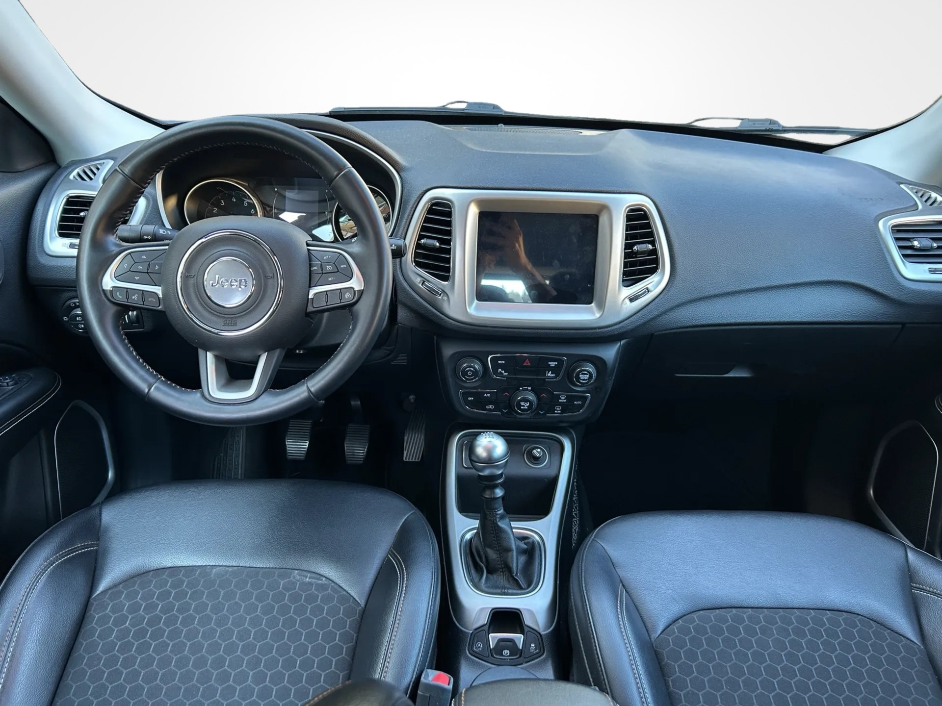 JEEP Compass 1.4 Turbo Longtitude-image-6