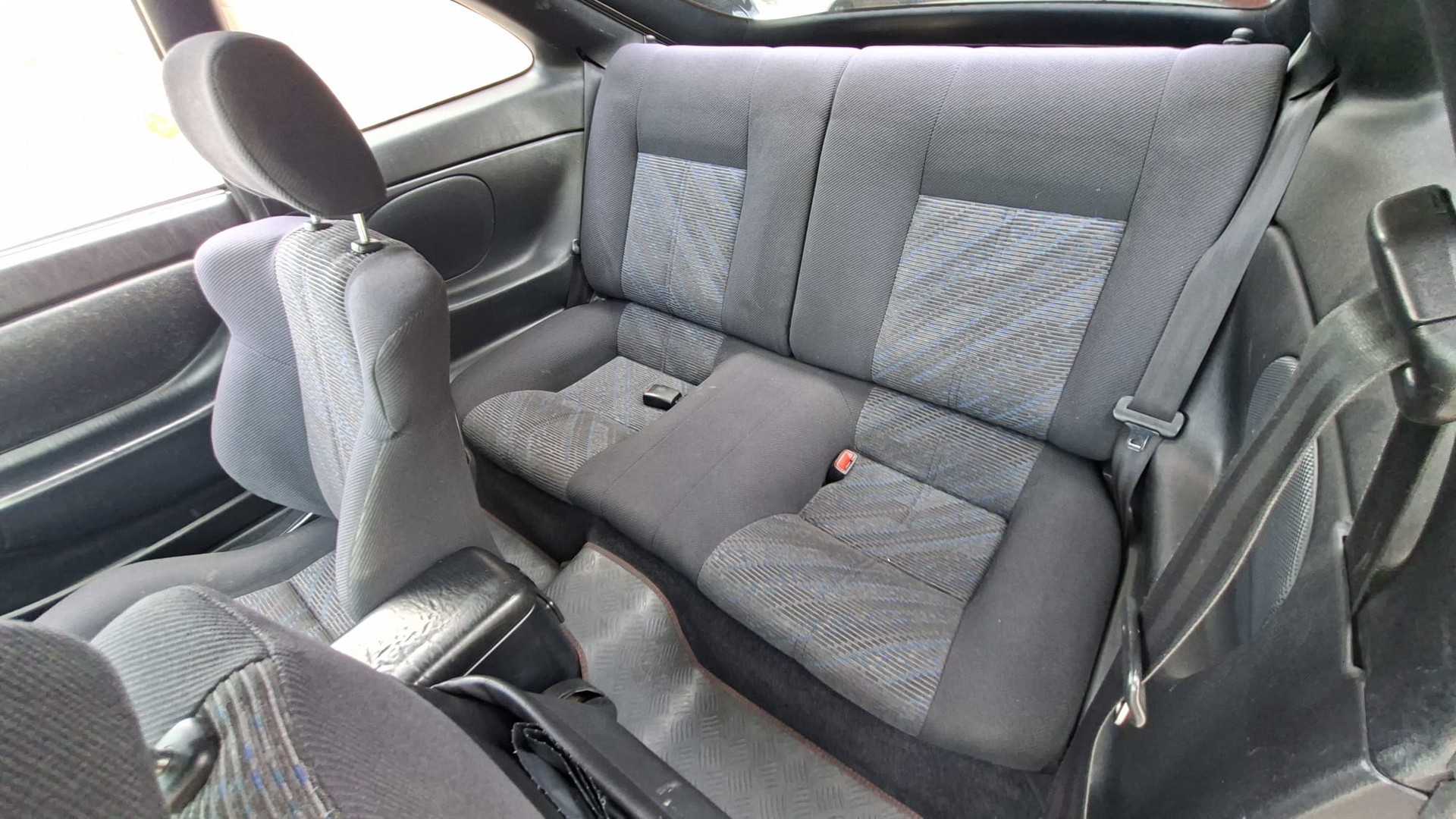 TOYOTA Celica 2.0 GT-image-6