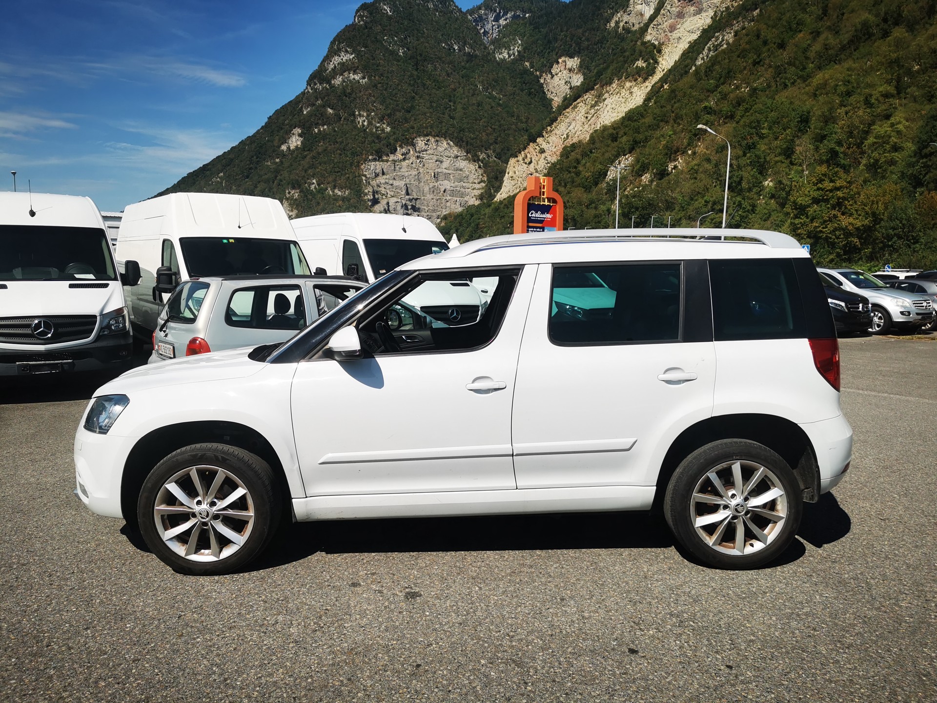 SKODA Yeti 1.8 TSI Ambition 4x4 DSG-image-1