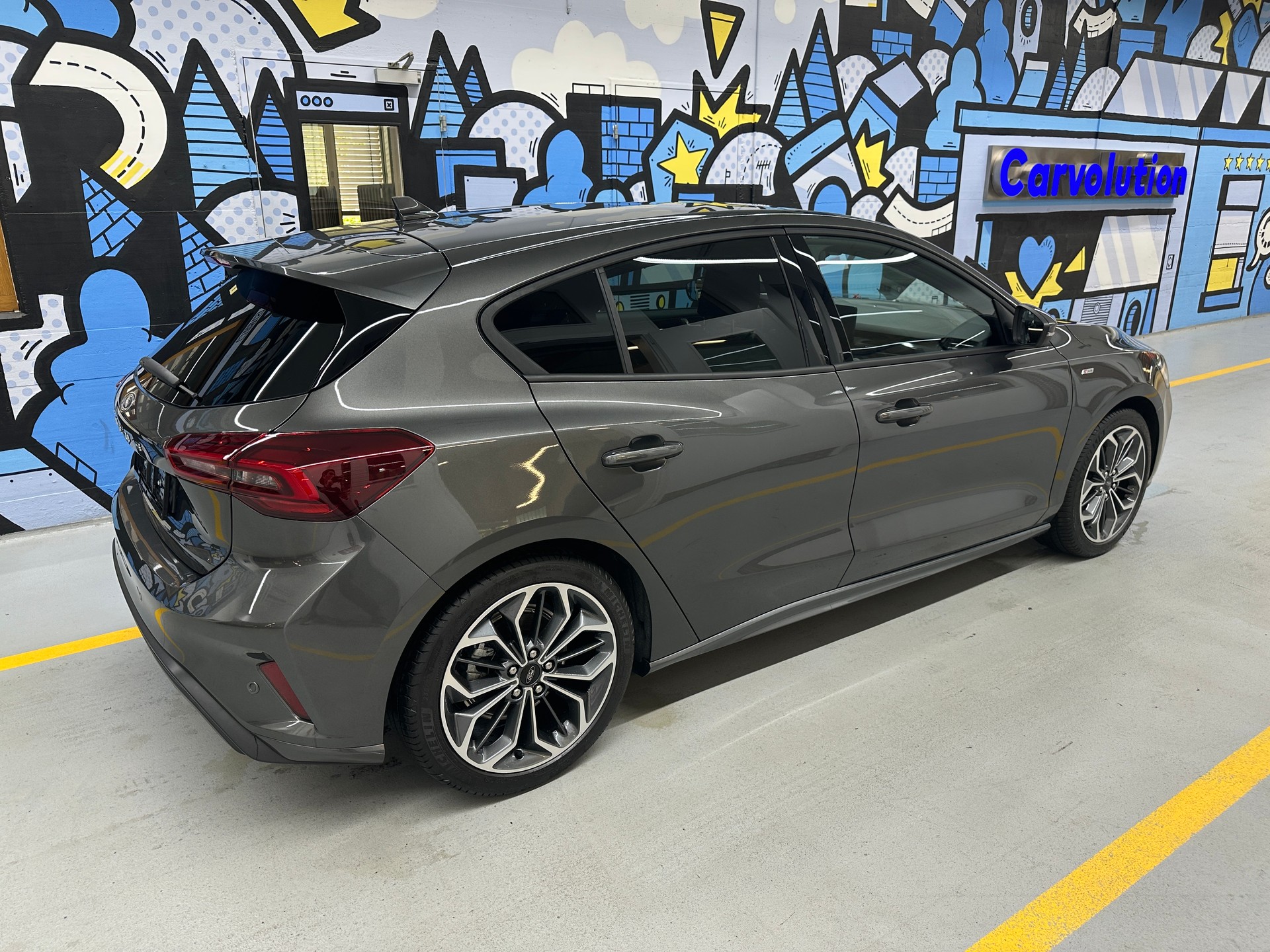 FORD Focus 1.0 MHEV ST-Line X Automat-showroom-element-3