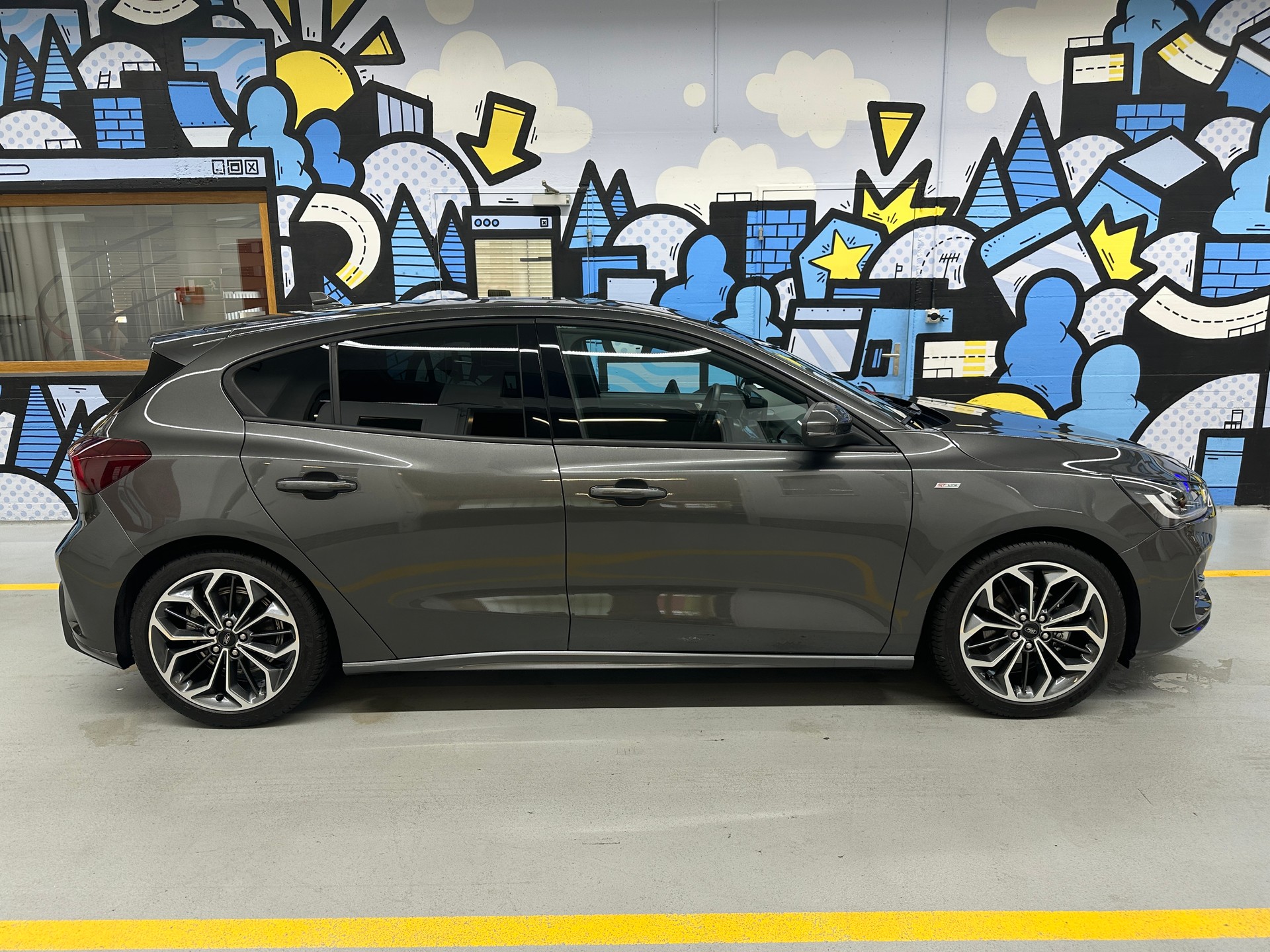 FORD Focus 1.0 MHEV ST-Line X Automat-showroom-element-2