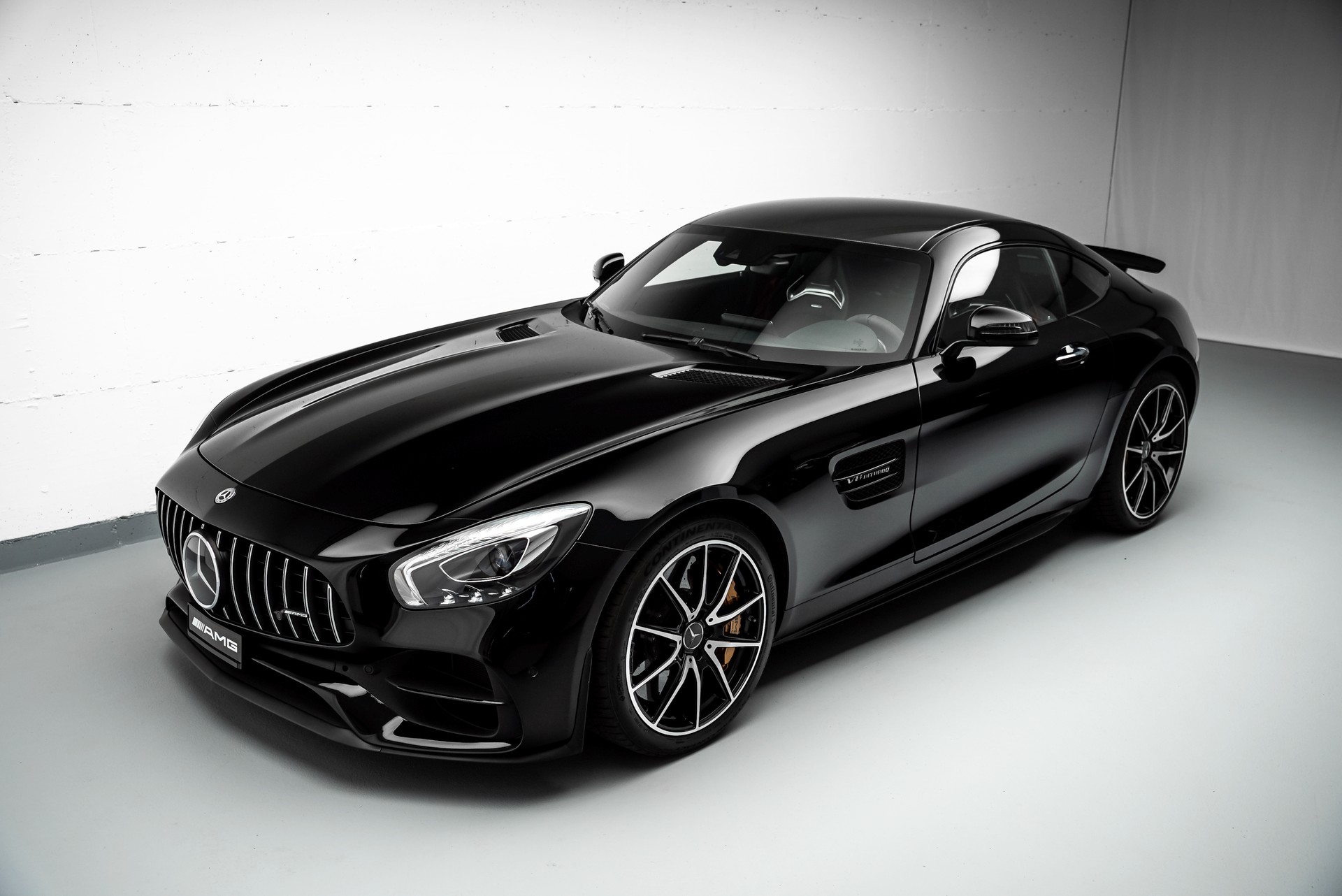 MERCEDES-BENZ AMG GT S Edition 1-image-2