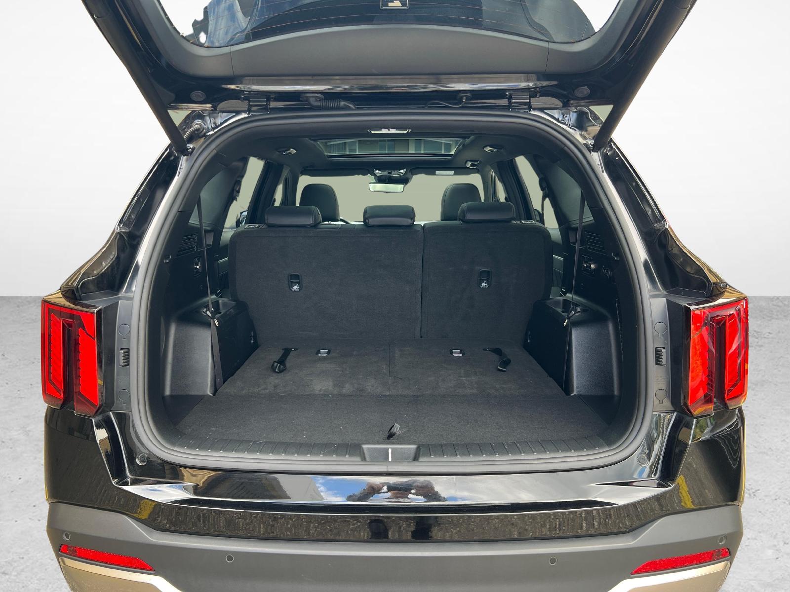 KIA Sorento 2.2 SmartD Style 7P-image-11
