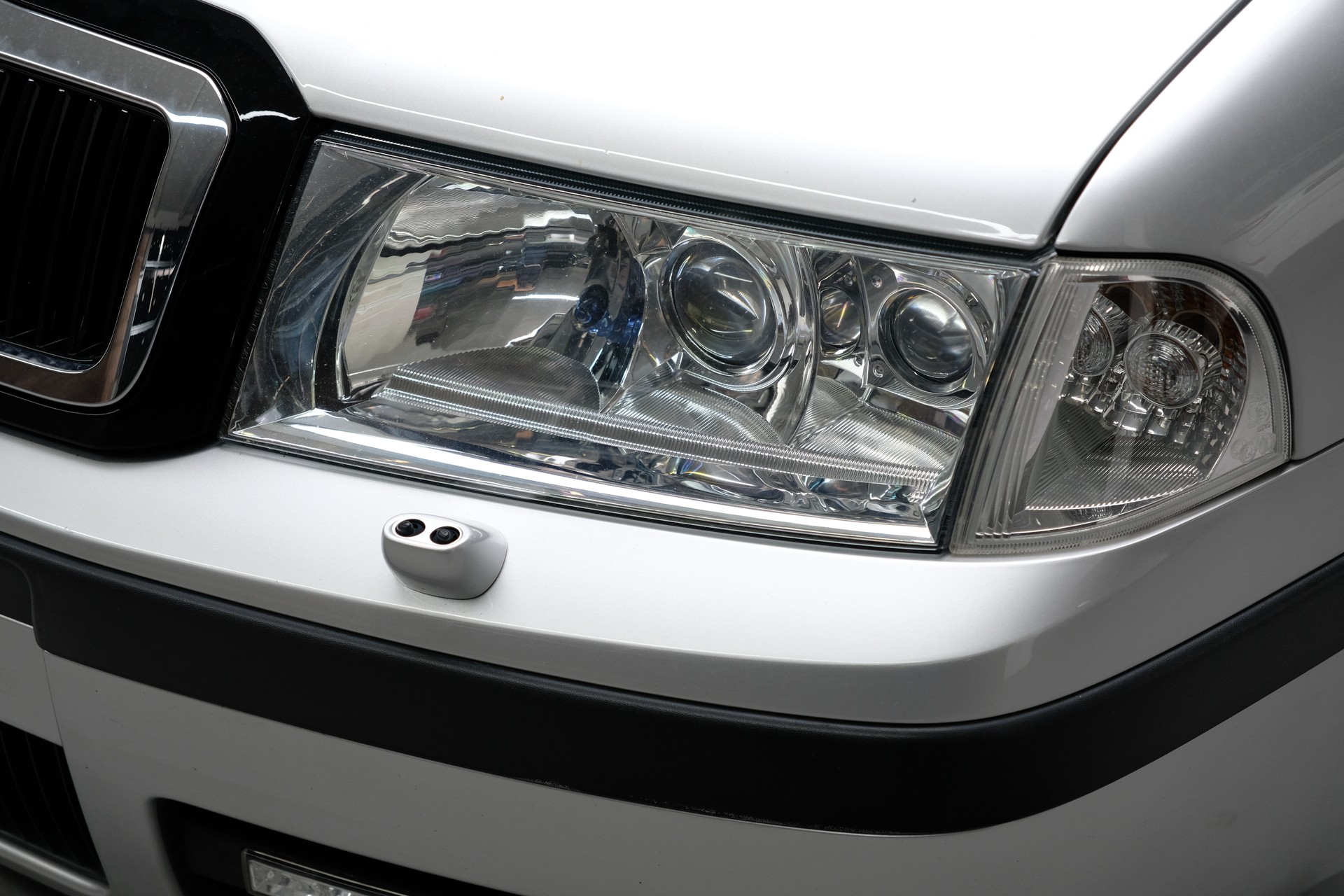 SKODA Octavia 1.8 Turbo Laurin & Klement-image-2