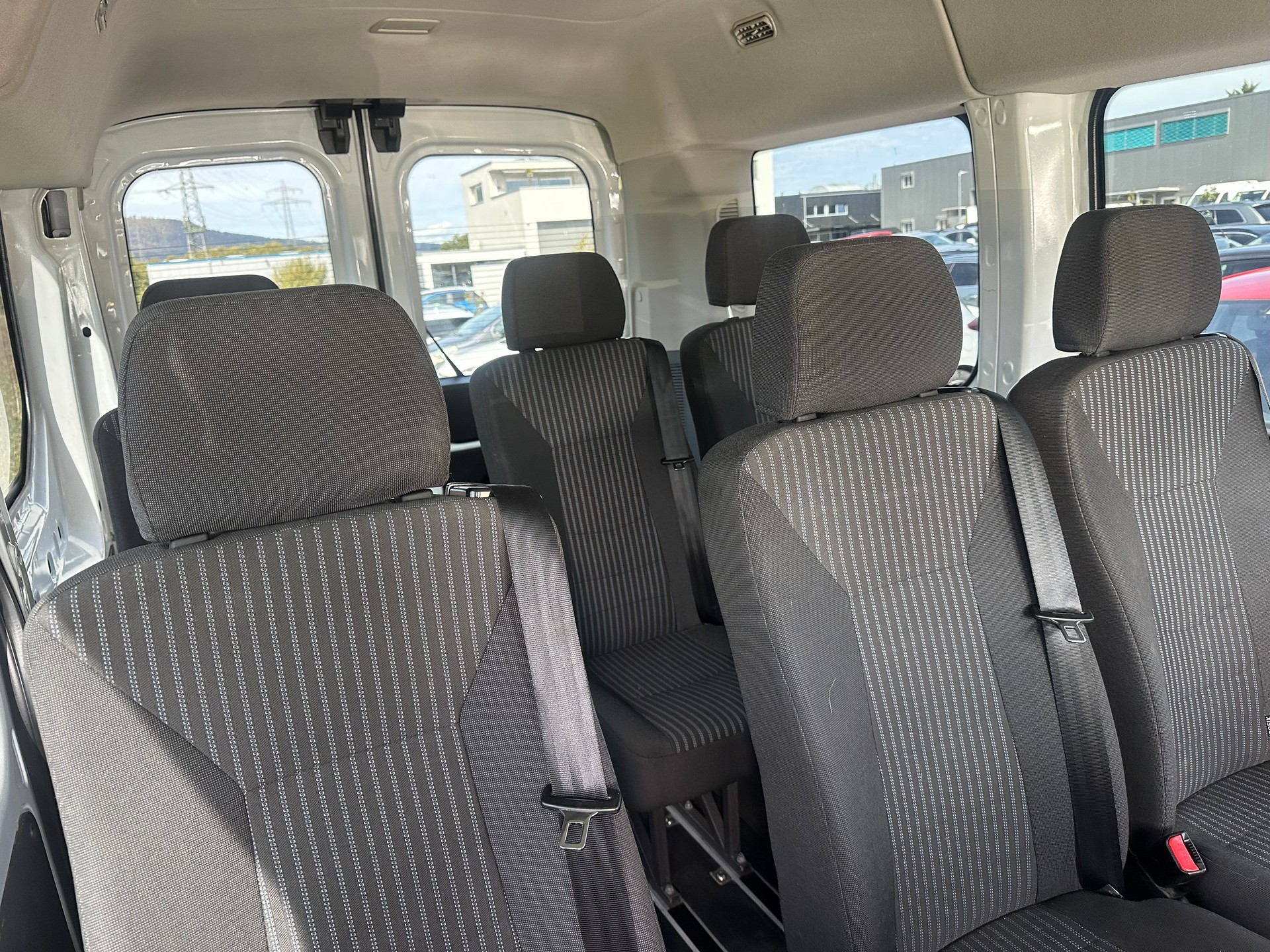 FORD Transit 350M 4x4 9 Plãtze-image-7
