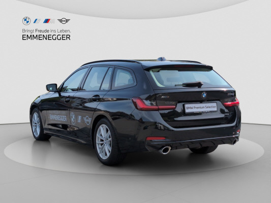 BMW 320d xDrive 48V Touring-image-5