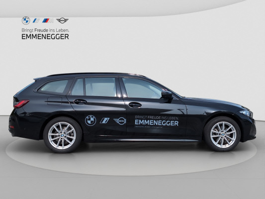 BMW 320d xDrive 48V Touring-image-4