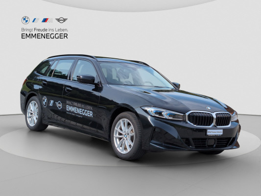 BMW 320d xDrive 48V Touring-image-2
