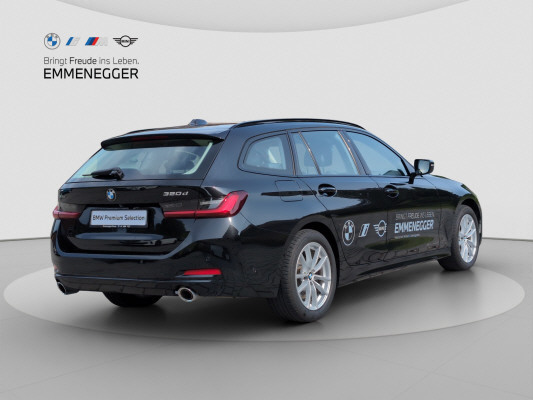 BMW 320d xDrive 48V Touring-image-3
