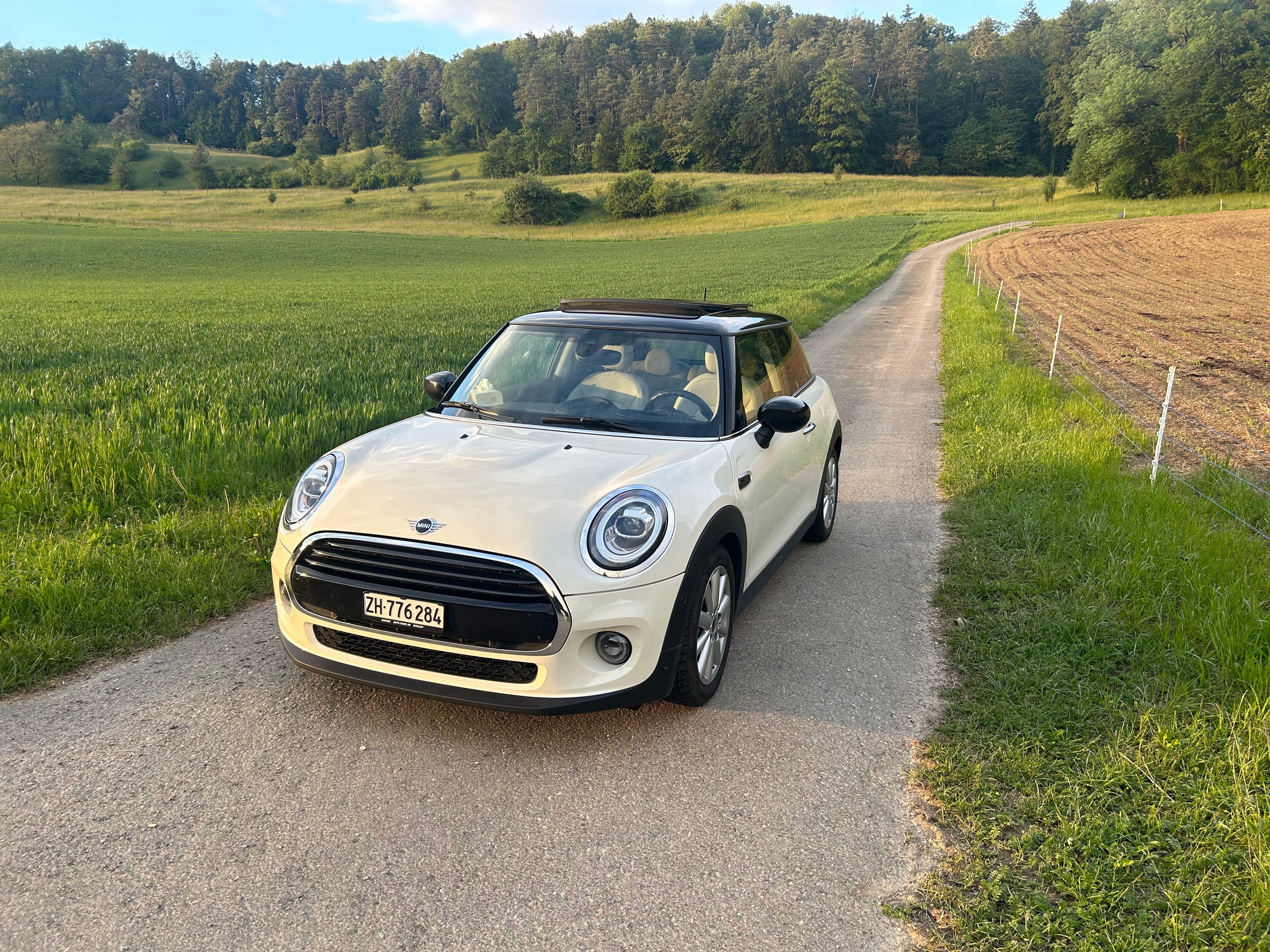 MINI 1.5i Cooper — slika 1
