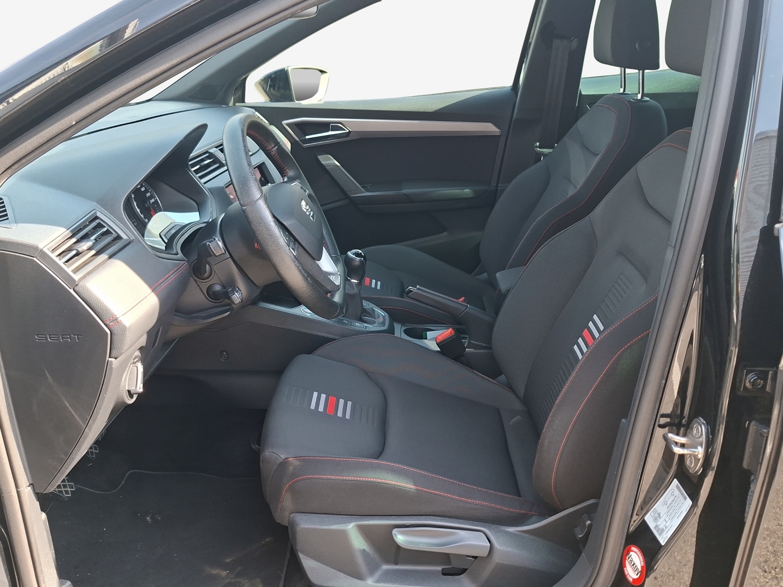 SEAT Ibiza 1.0 EcoTSI Hola FR-image-7