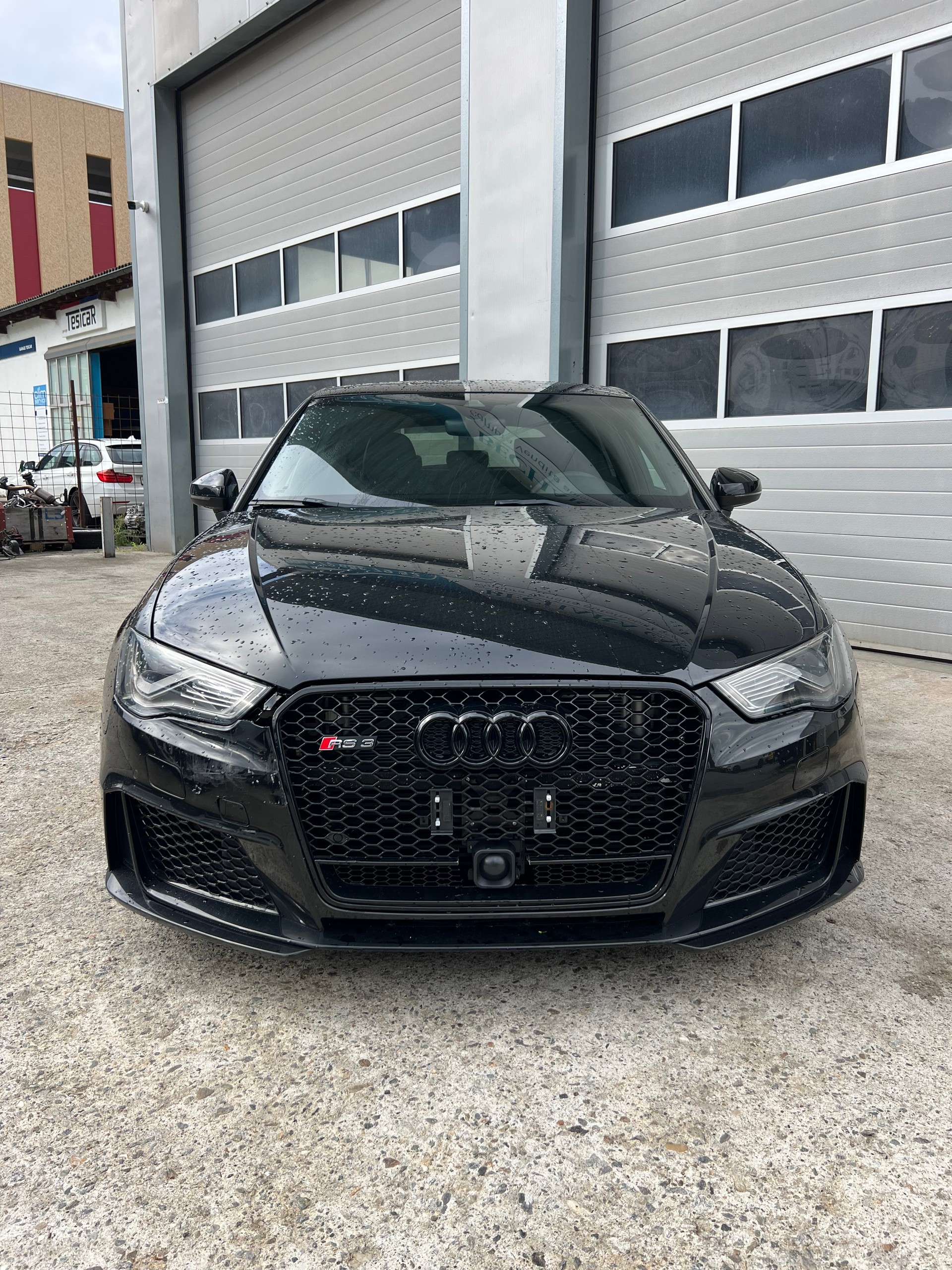 AUDI RS3 2.5 TSI quattro S-tronic-image-1