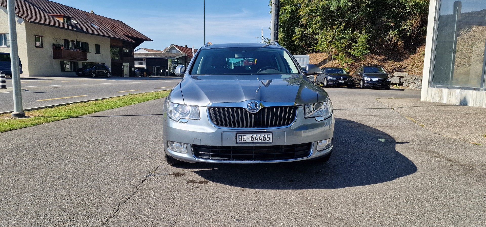 SKODA 1.8 TSI Ambition-image-2