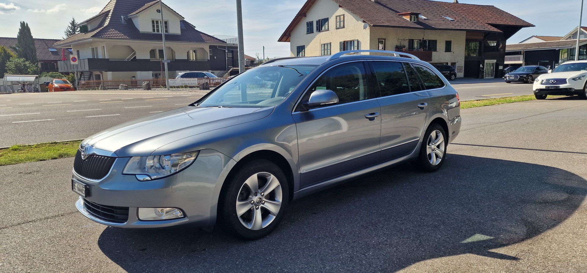 SKODA 1.8 TSI Ambition-image-1