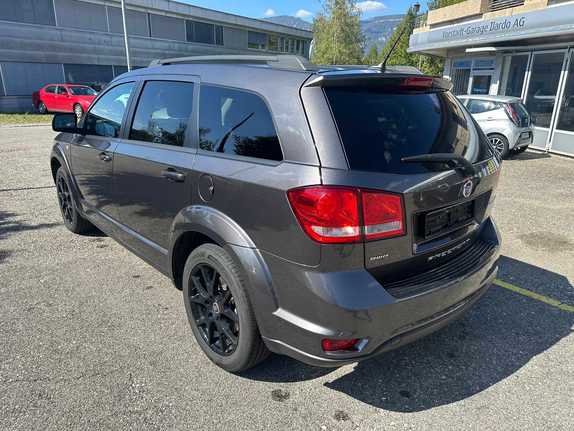 FIAT Freemont 2.0 MJ Black Code AWD Automat-image-5