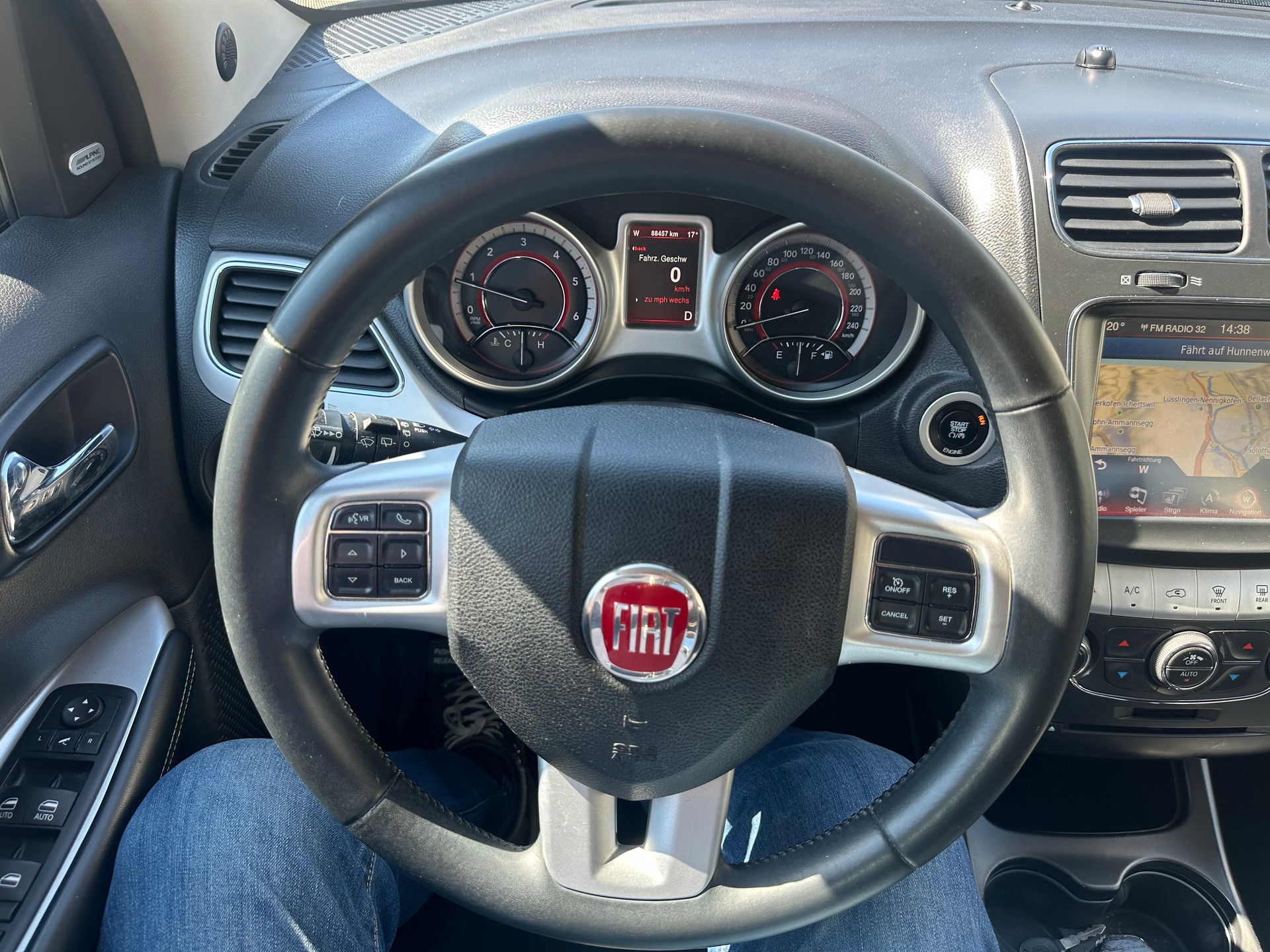 FIAT Freemont 2.0 MJ Black Code AWD Automat-image-16