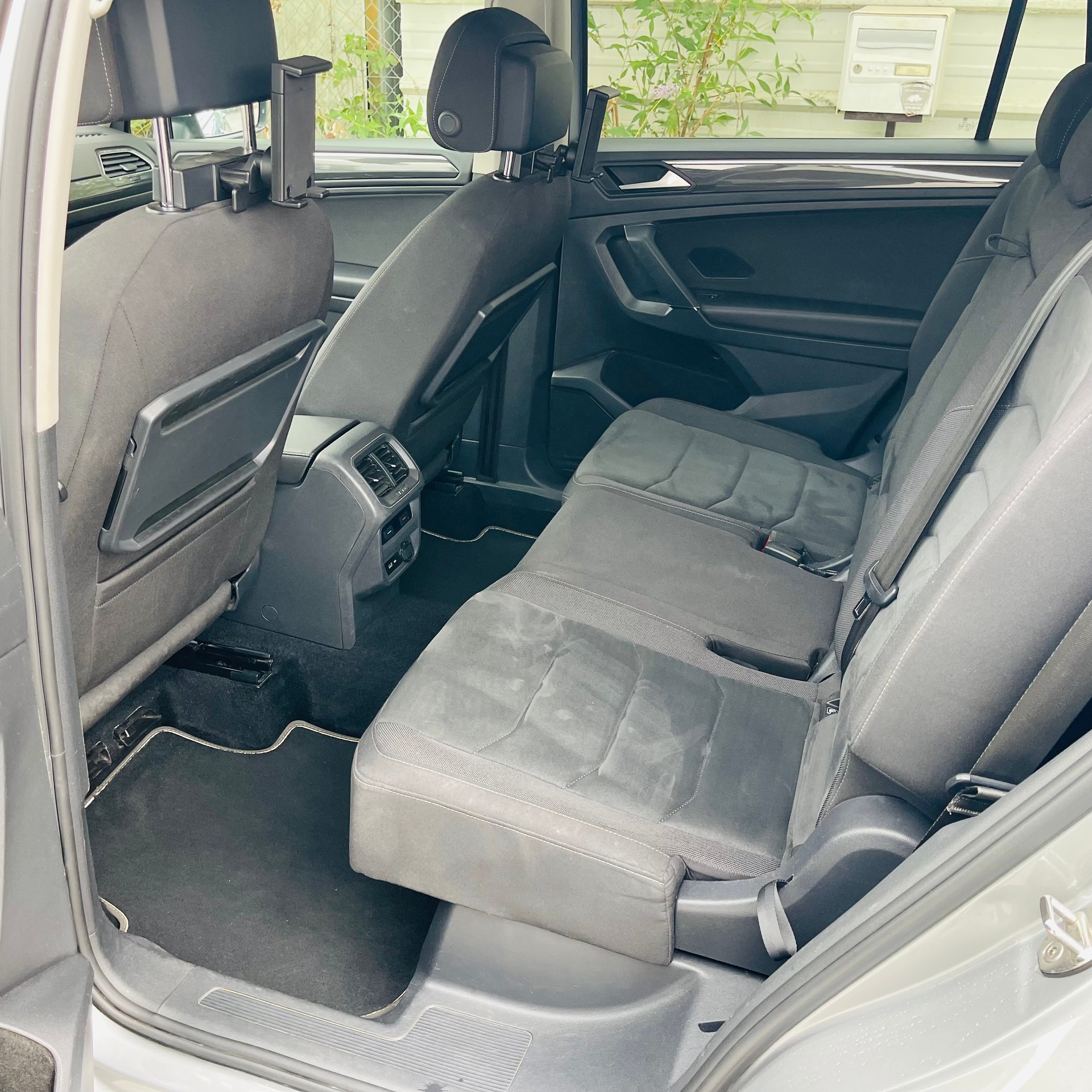 VW Tiguan Allspace 2.0TSI Highline 4Motion DSG-image-11