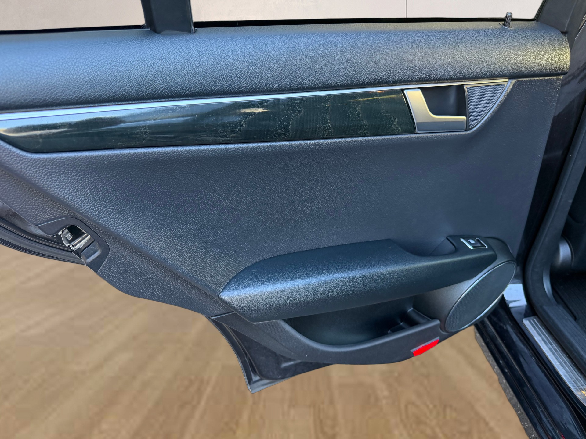MERCEDES-BENZ C 180 CDI Avantgarde 7G-Tronic-image-19