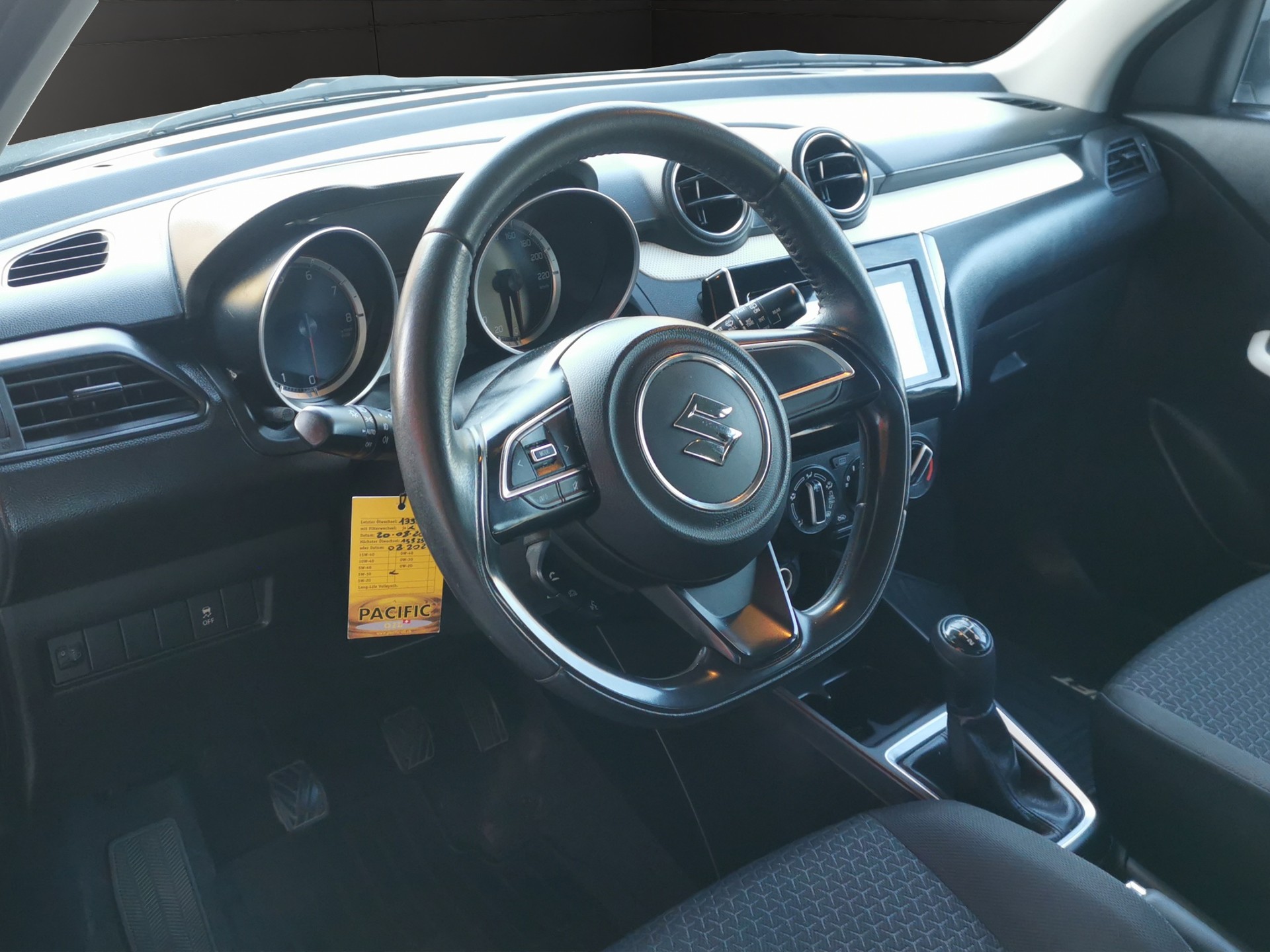 SUZUKI Swift 1.2i Compact+ Allgrip 4x4-image-9