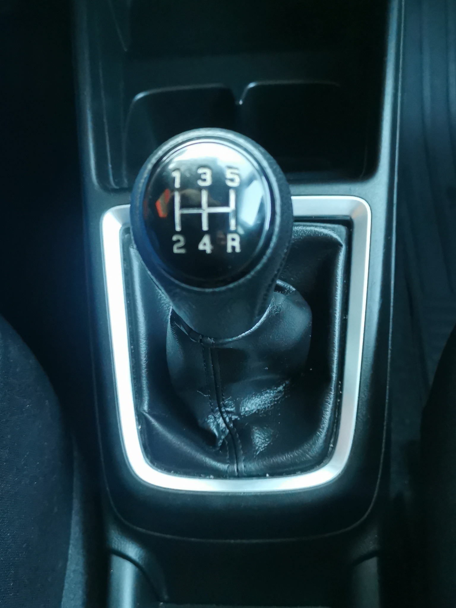 SUZUKI Swift 1.2i Compact+ Allgrip 4x4-image-17