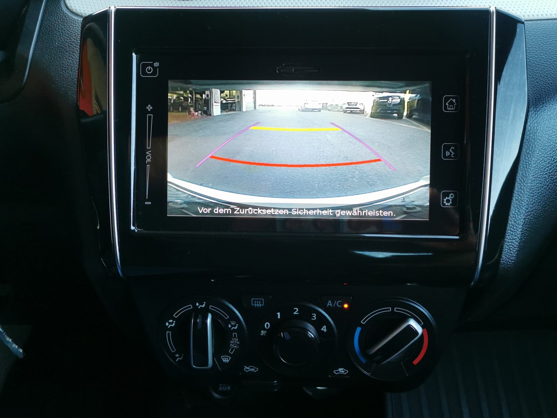 SUZUKI Swift 1.2i Compact+ Allgrip 4x4-image-15