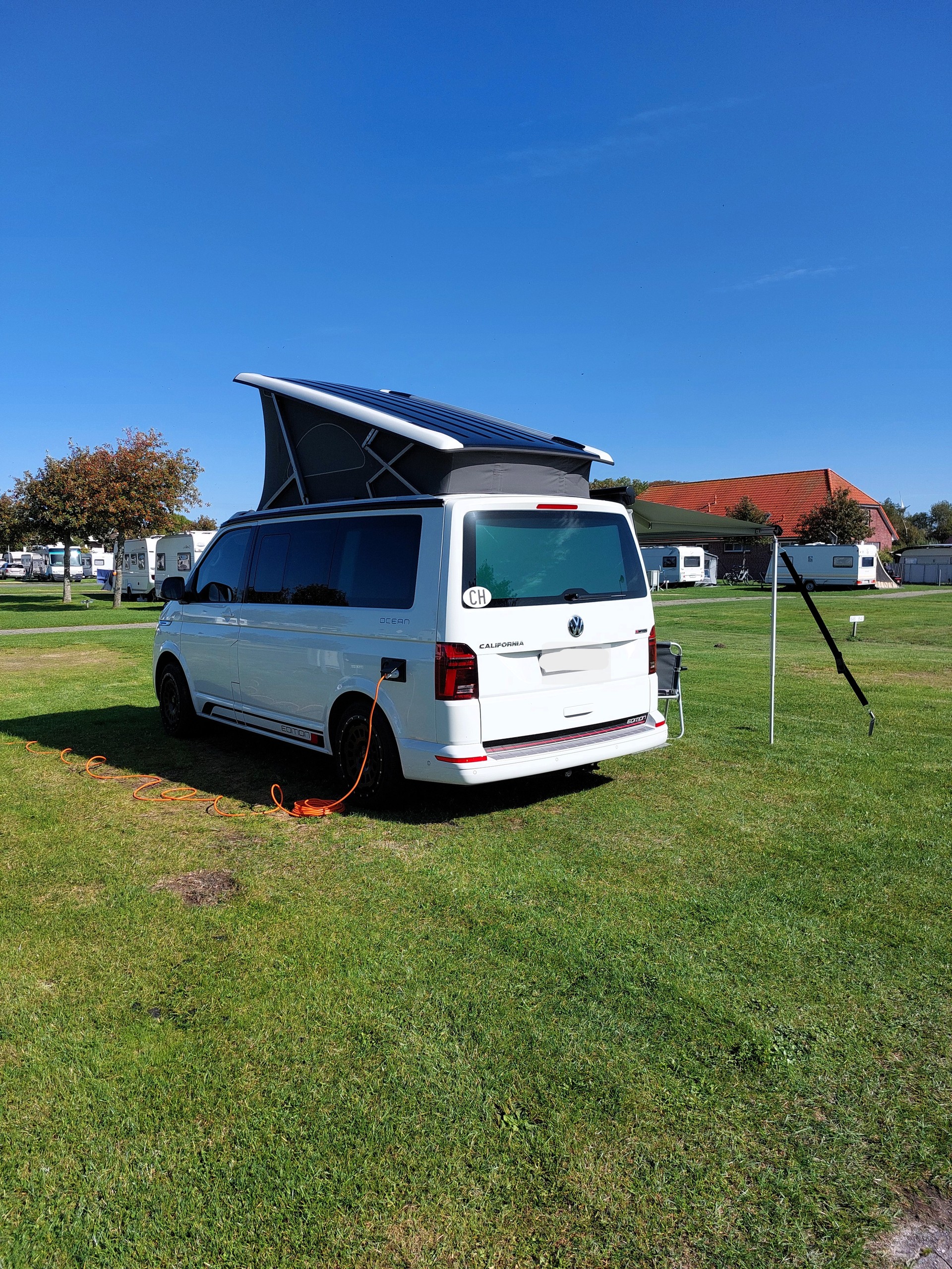 VW 2.0 TDI 204 Ocean Edition Liberty DSG 4m-image-1