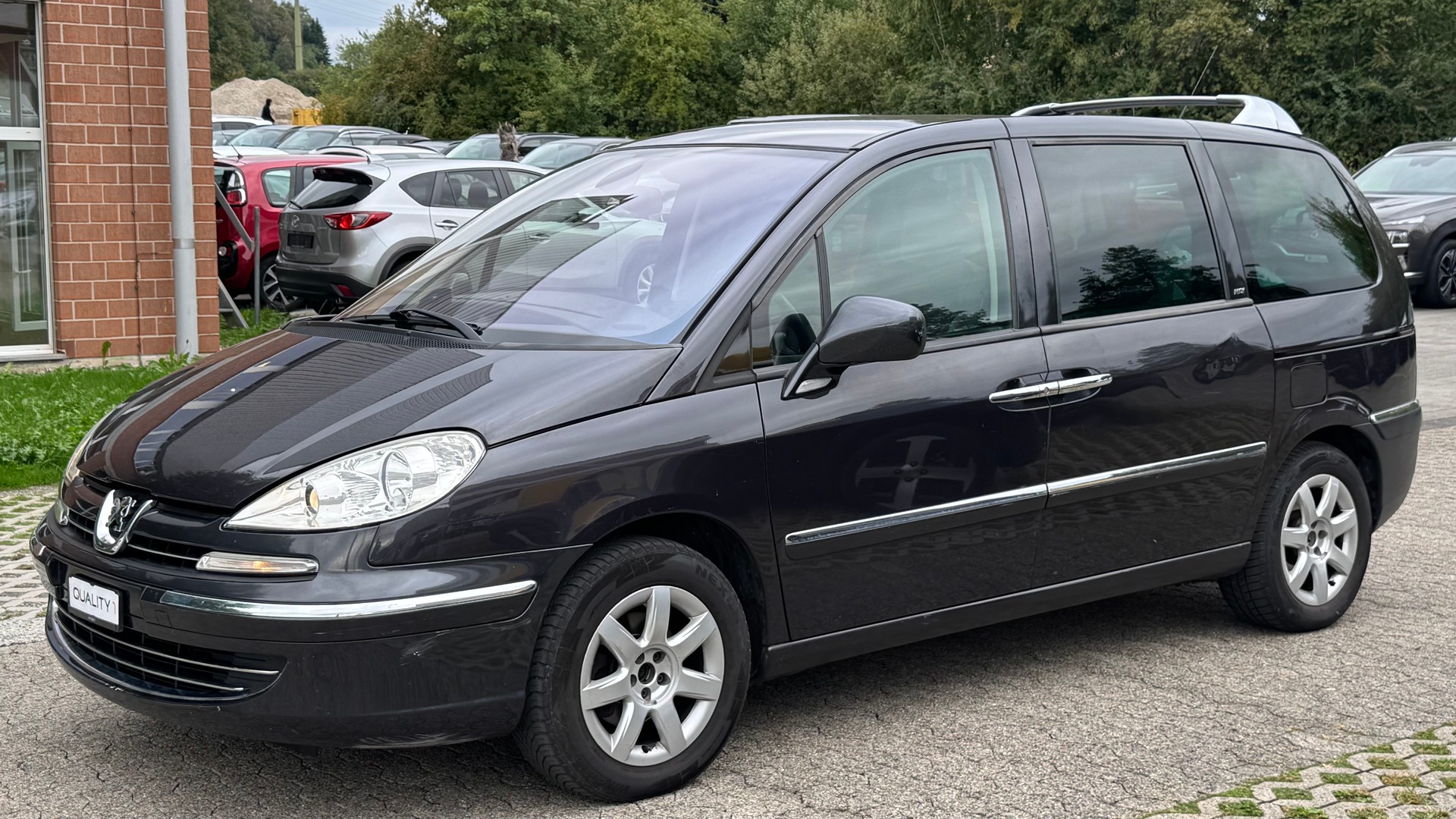 PEUGEOT 807 2.0 16V HDi Swiss Edition-image-0