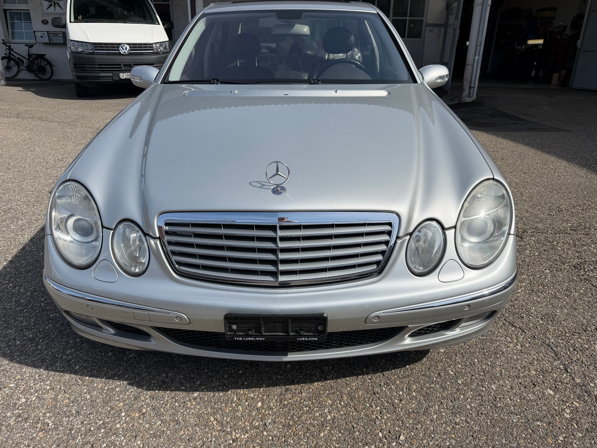 MERCEDES-BENZ E 500 Avantgarde 4Matic Automatic-image-6