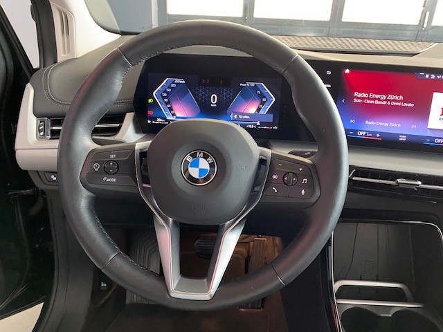 BMW 223i xDrive Active Tourer-image-8