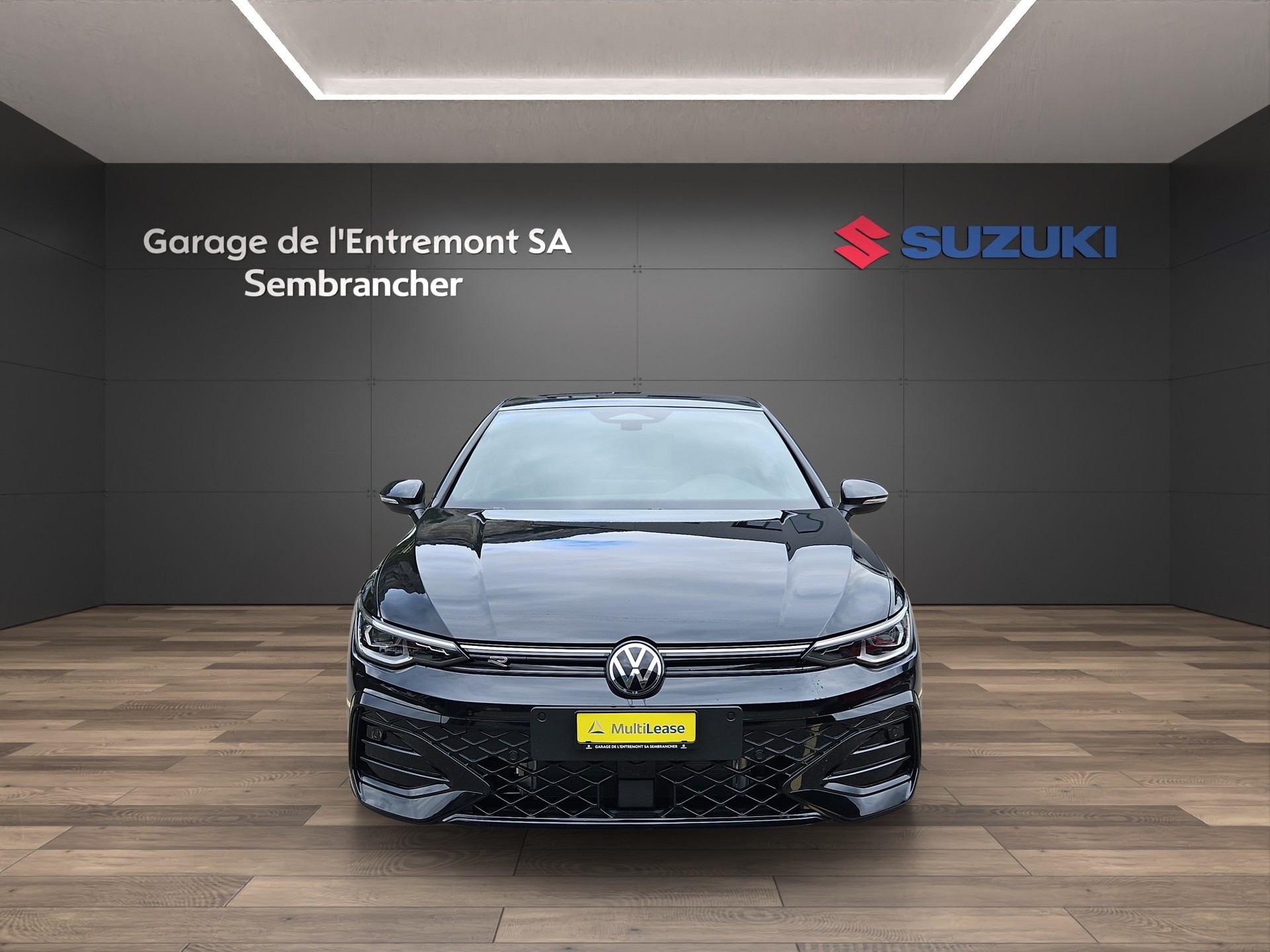VW Golf 1.5 e TSI mHEV R-Line DSG-image-1