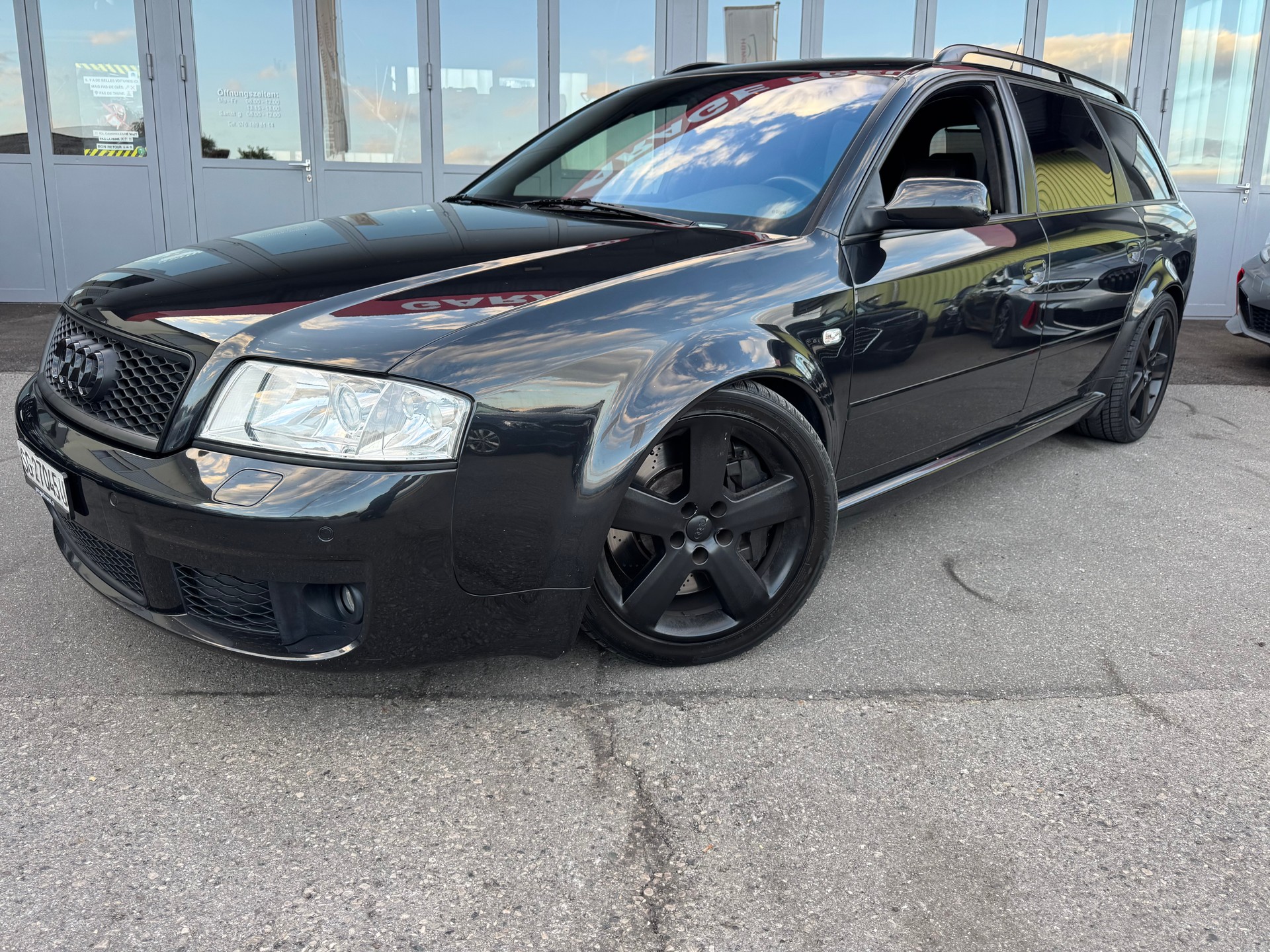 AUDI RS6 plus Avant quattro tiptronic-image-1