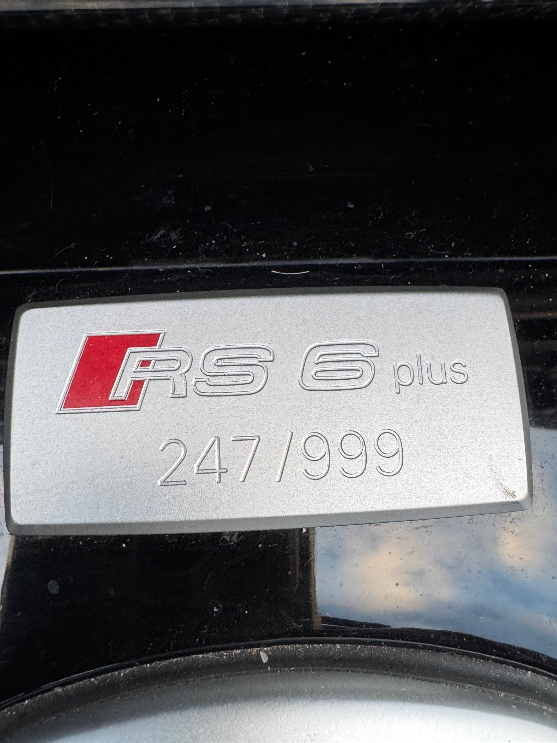 AUDI RS6 plus Avant quattro tiptronic-image-0