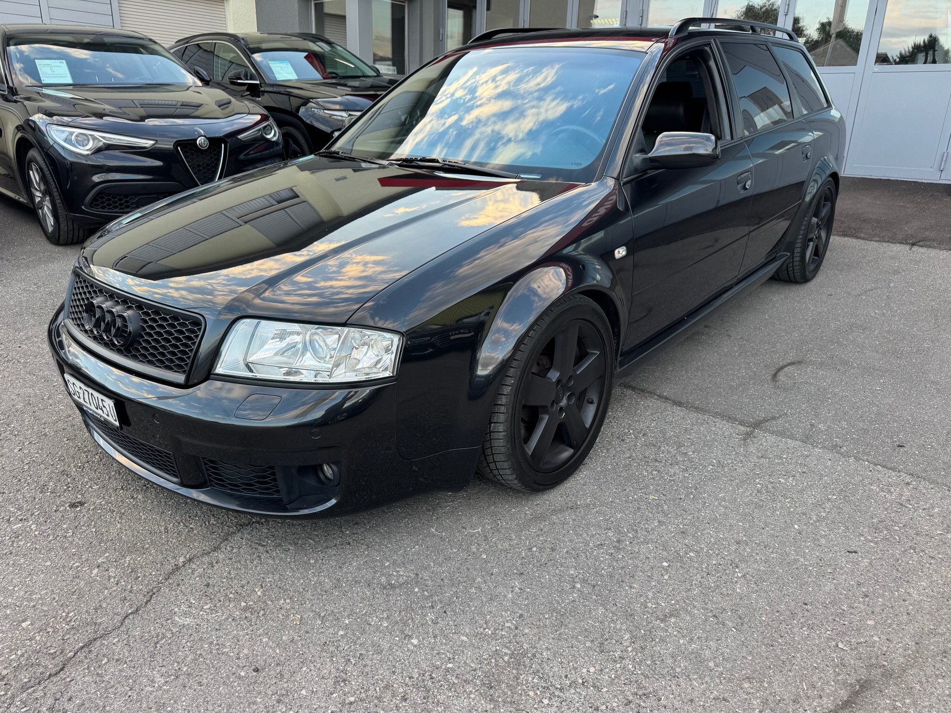 AUDI RS6 plus Avant quattro tiptronic-image-6