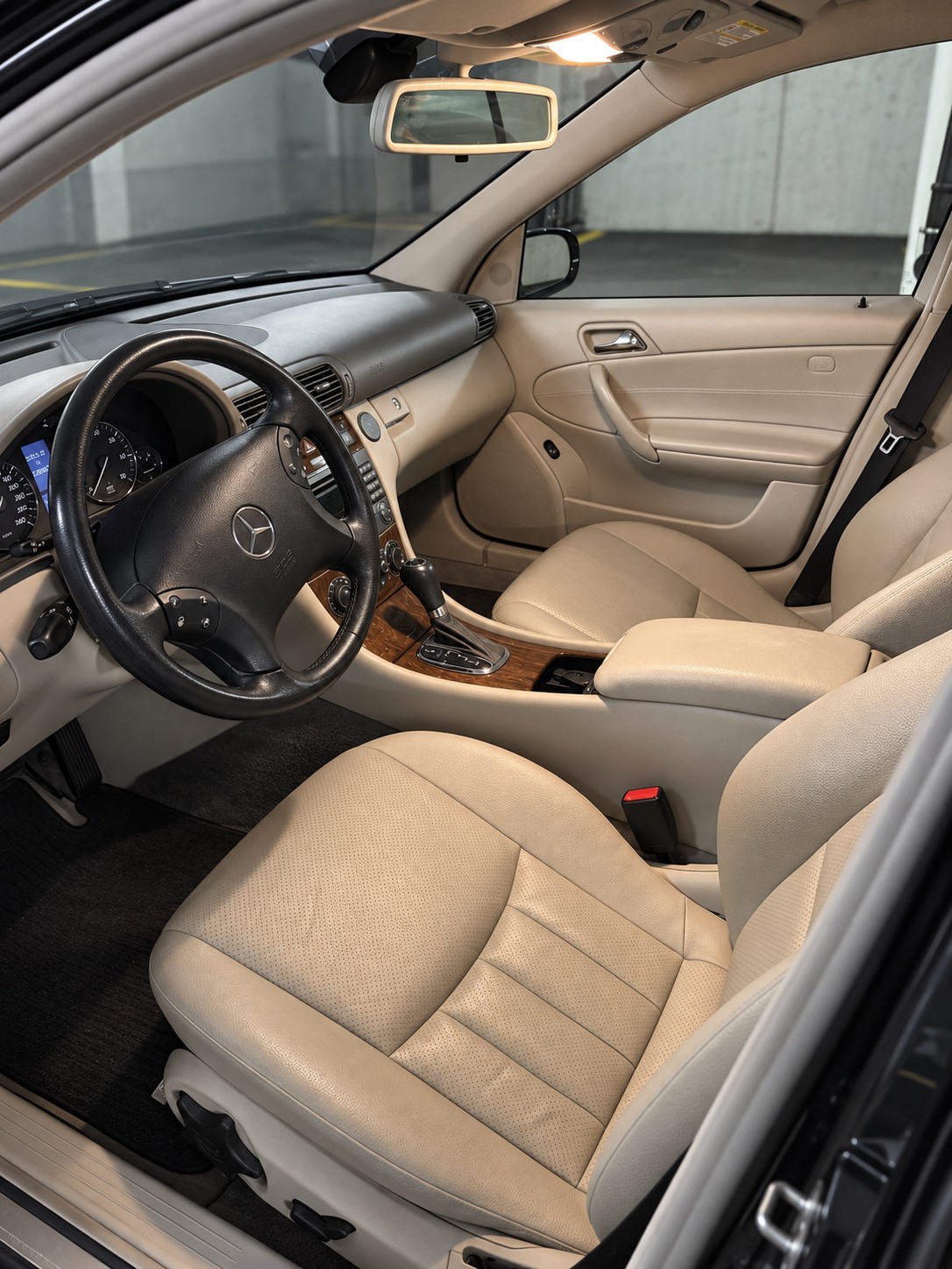 MERCEDES-BENZ C 280 V6 4matic-image-4