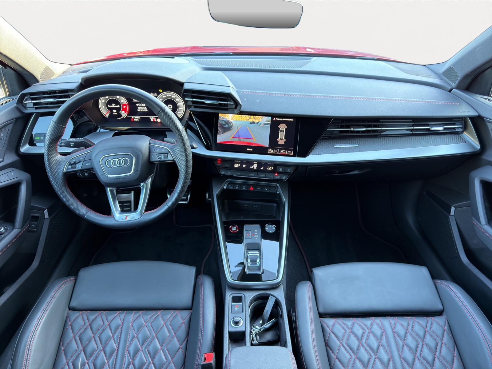 AUDI S3 Sportback quattro S tronic 310PS-image-5