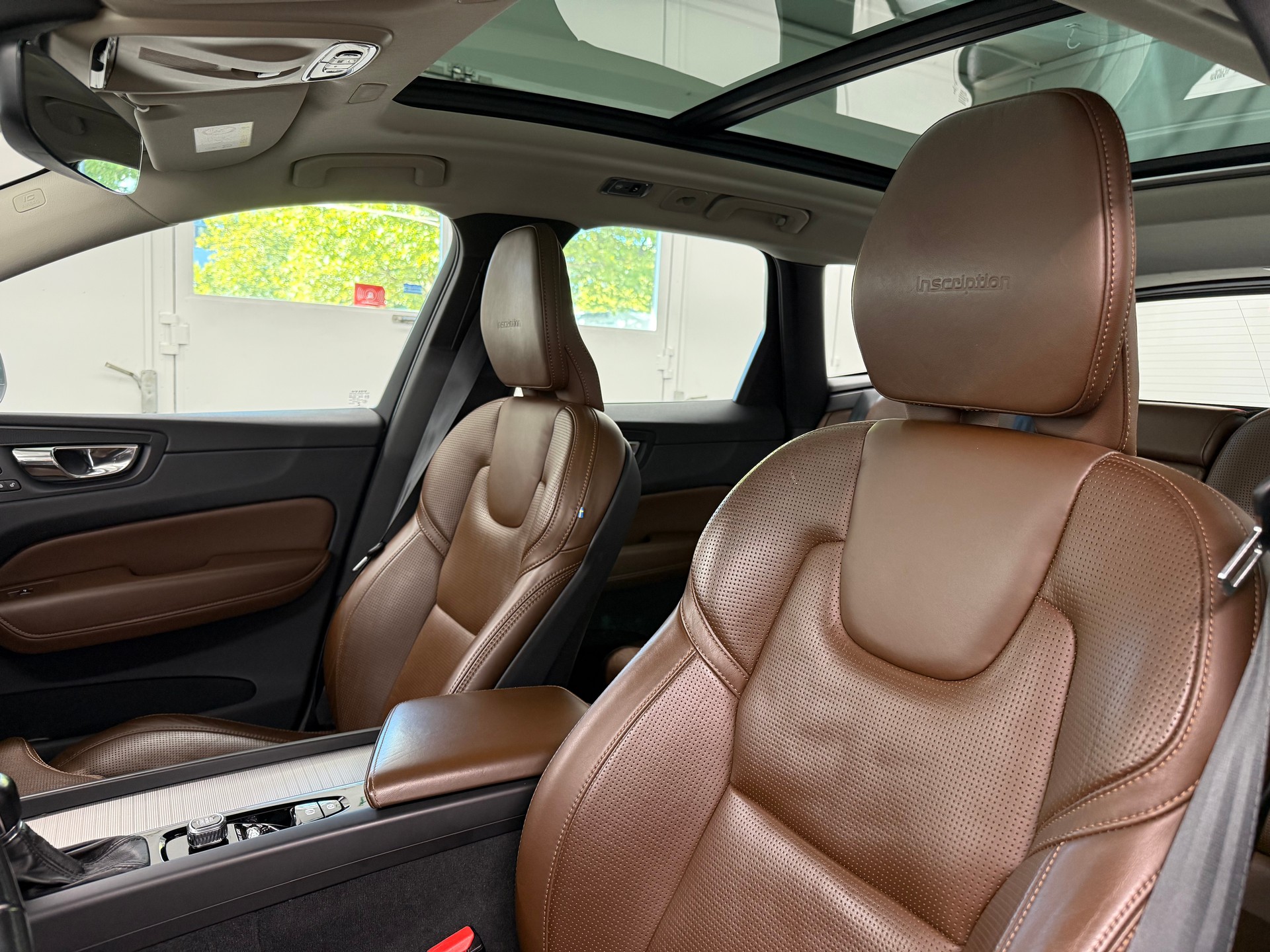 VOLVO XC60 T5 AWD Inscription Geartronic-image-12