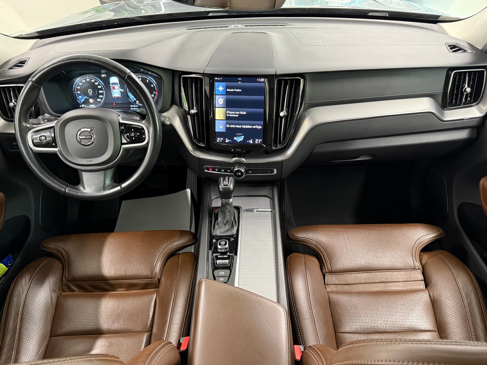 VOLVO XC60 T5 AWD Inscription Geartronic-image-15
