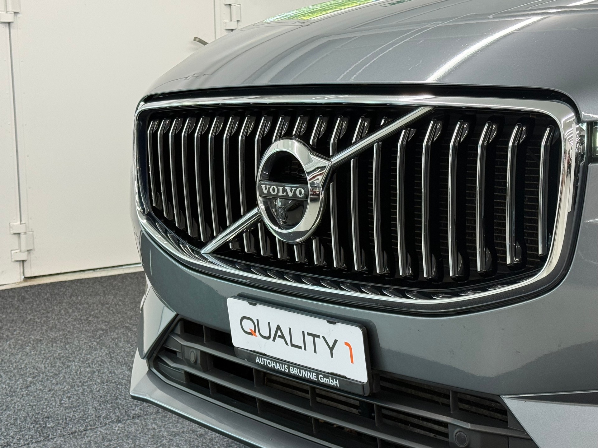 VOLVO XC60 T5 AWD Inscription Geartronic-image-4