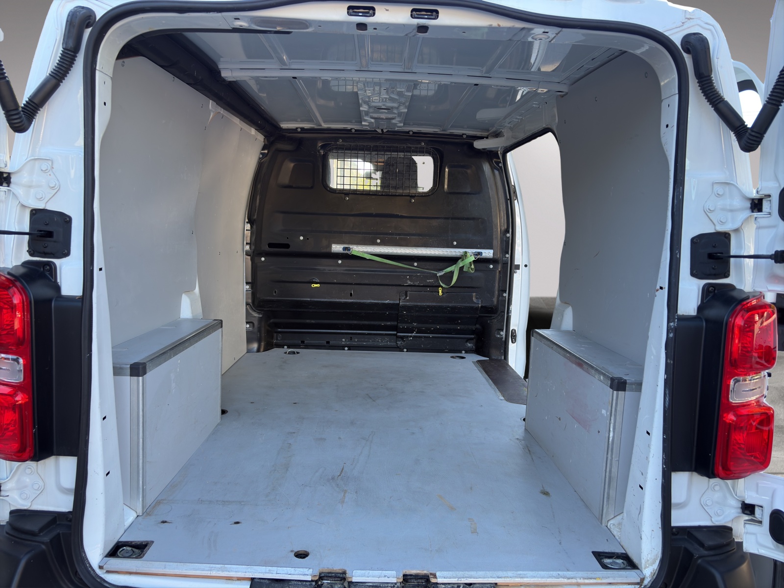 OPEL Vivaro Cargo 2.9 t S 2.0 CDTI 122 Essentia S/S-image-7