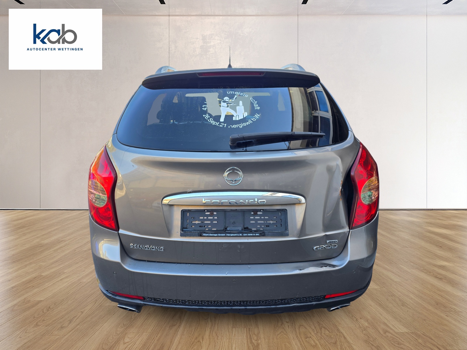 KGM-SsangYong Korando 2.0i Quartz 4WD-image-4