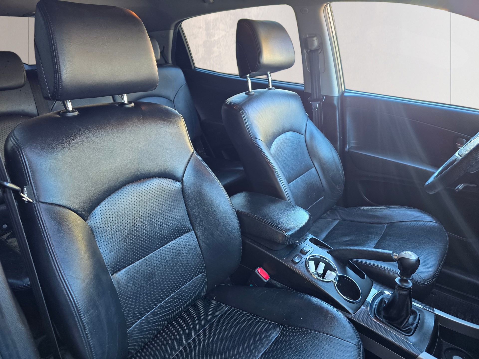 KGM-SsangYong Korando 2.0i Quartz 4WD-image-12