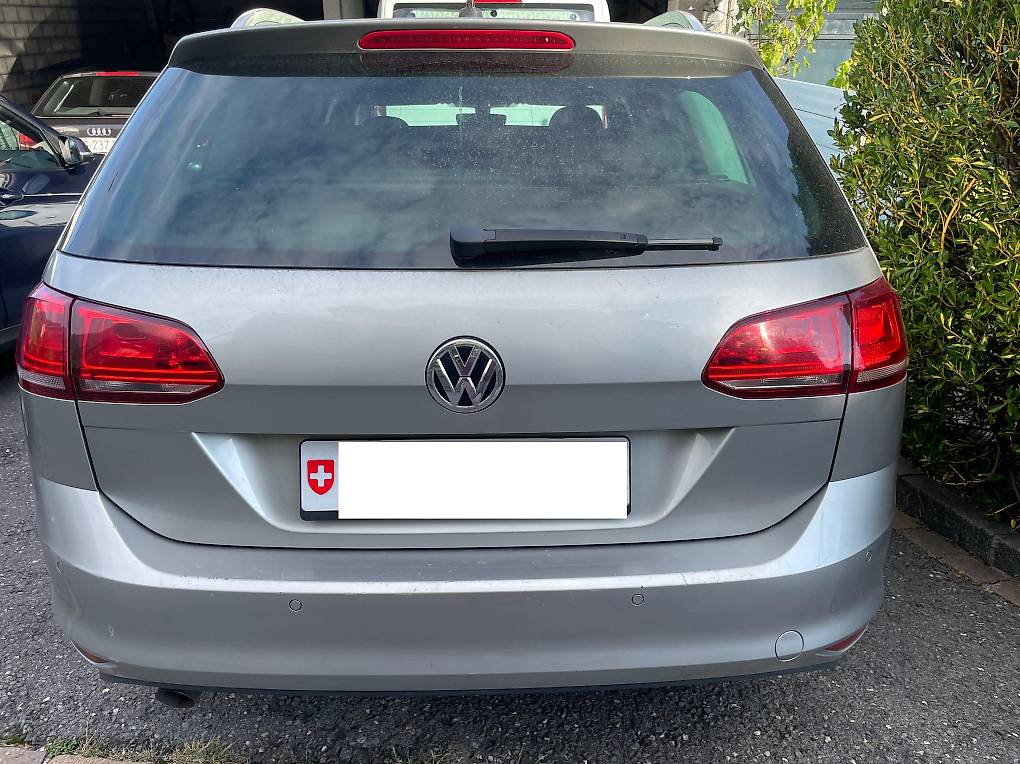 VW Golf Variant 1.6 TDI Allstar-image-1